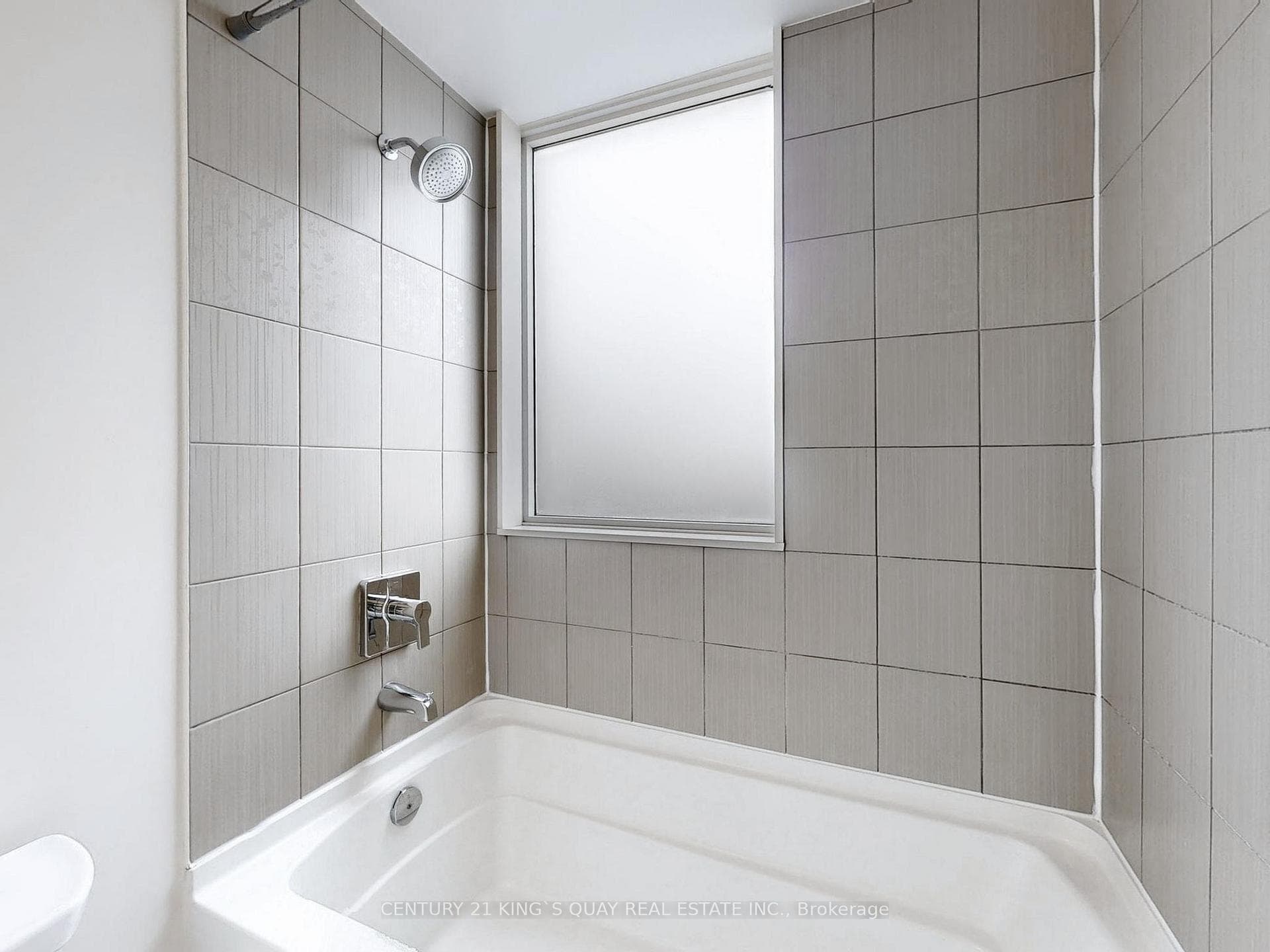 175 Bonis Avenue Unit TH14 photo 32