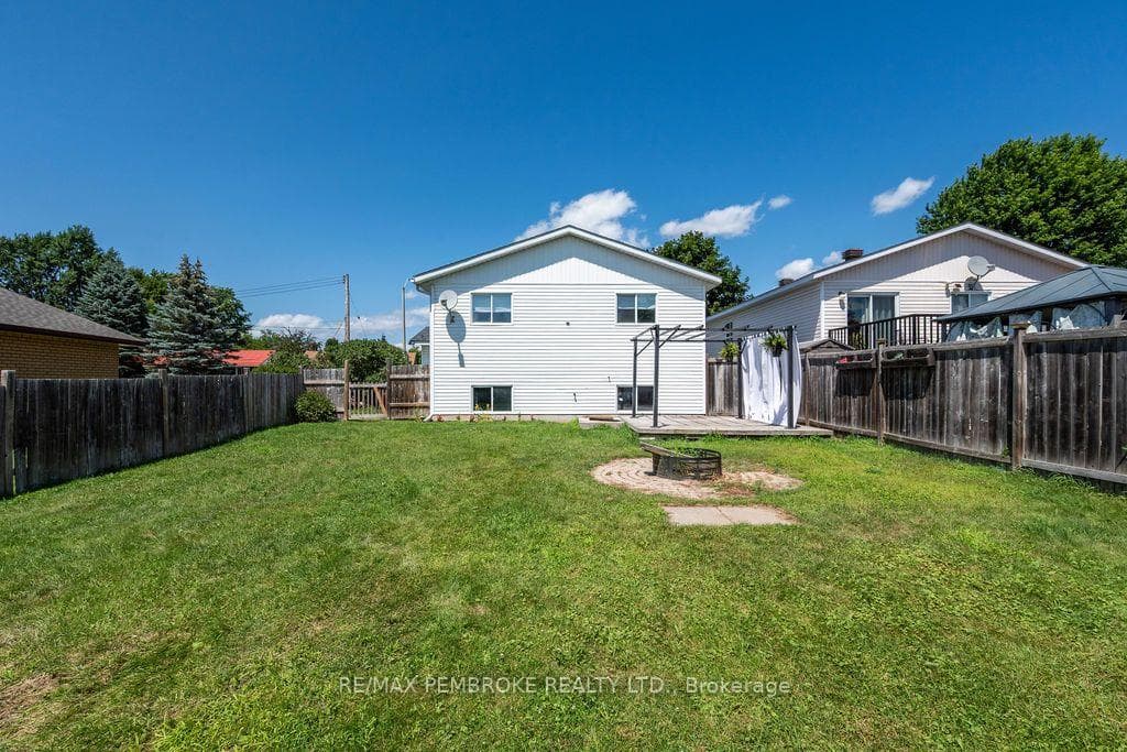 180 Garden Street photo 38