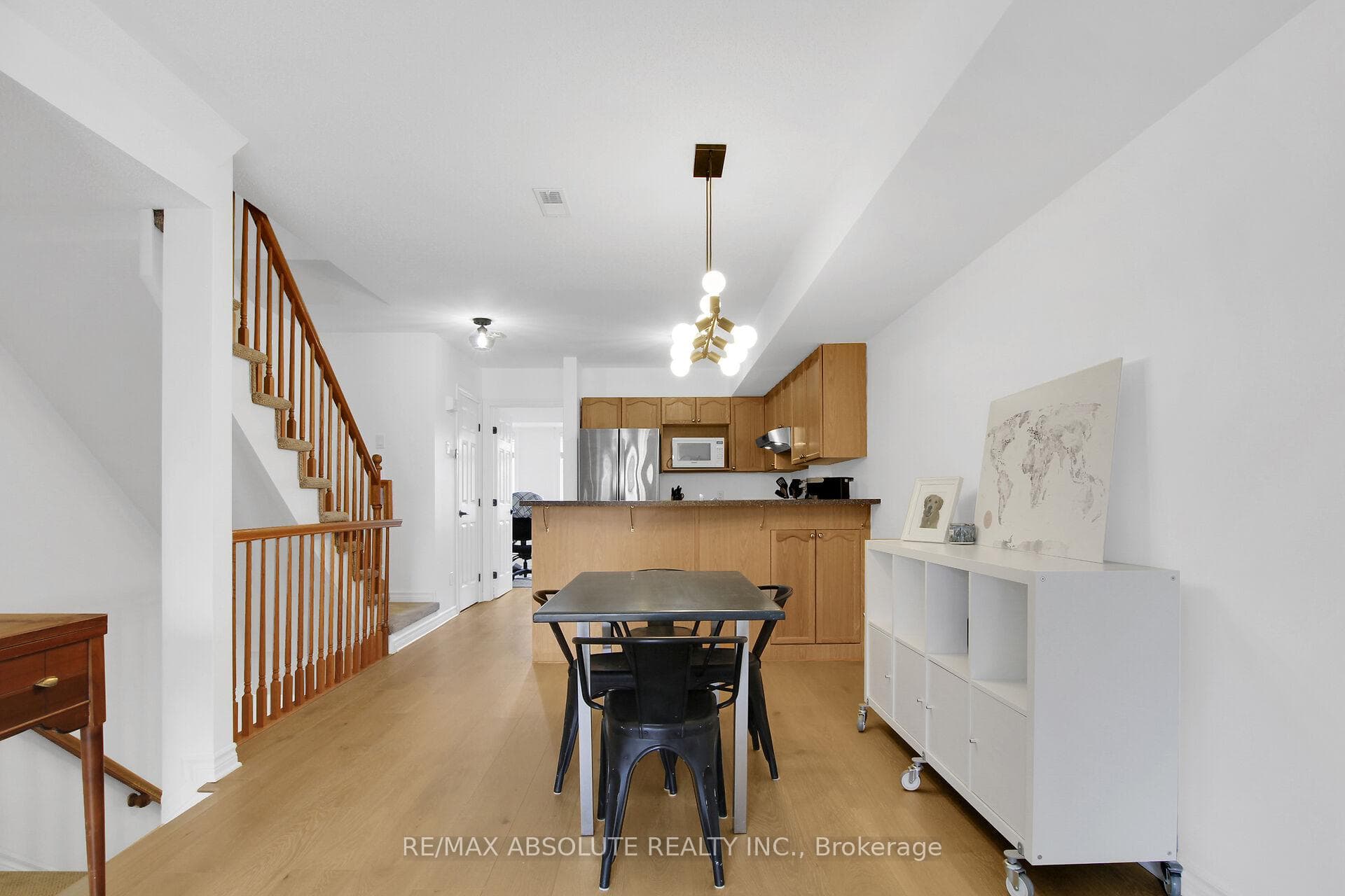 1350 Guthrie Street photo 17