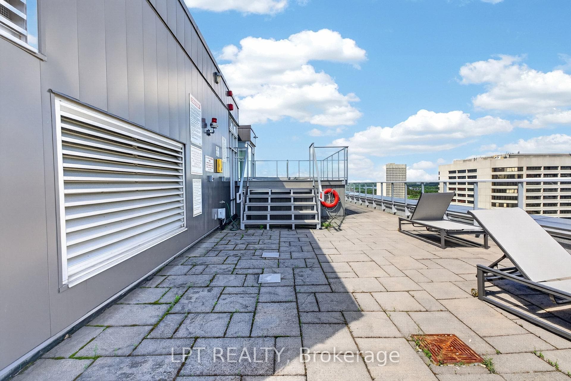 201 Parkdale Avenue Unit 1004 photo 42