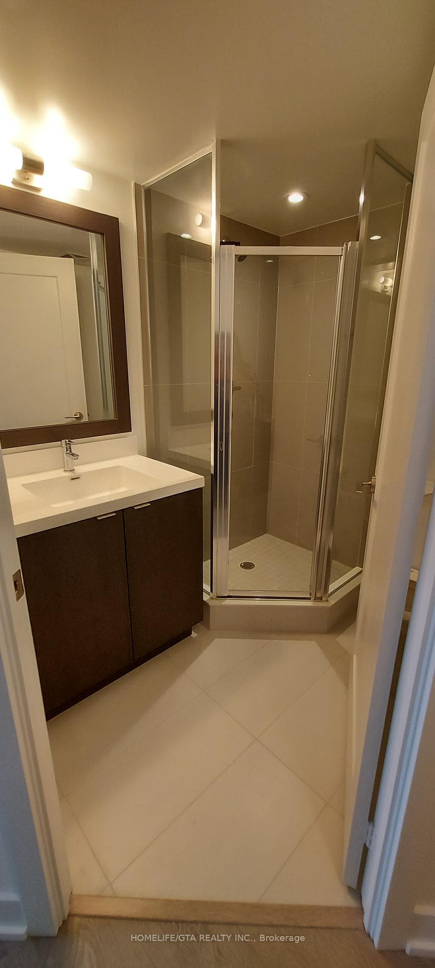 7 Mabelle Avenue Unit 2302 photo 27