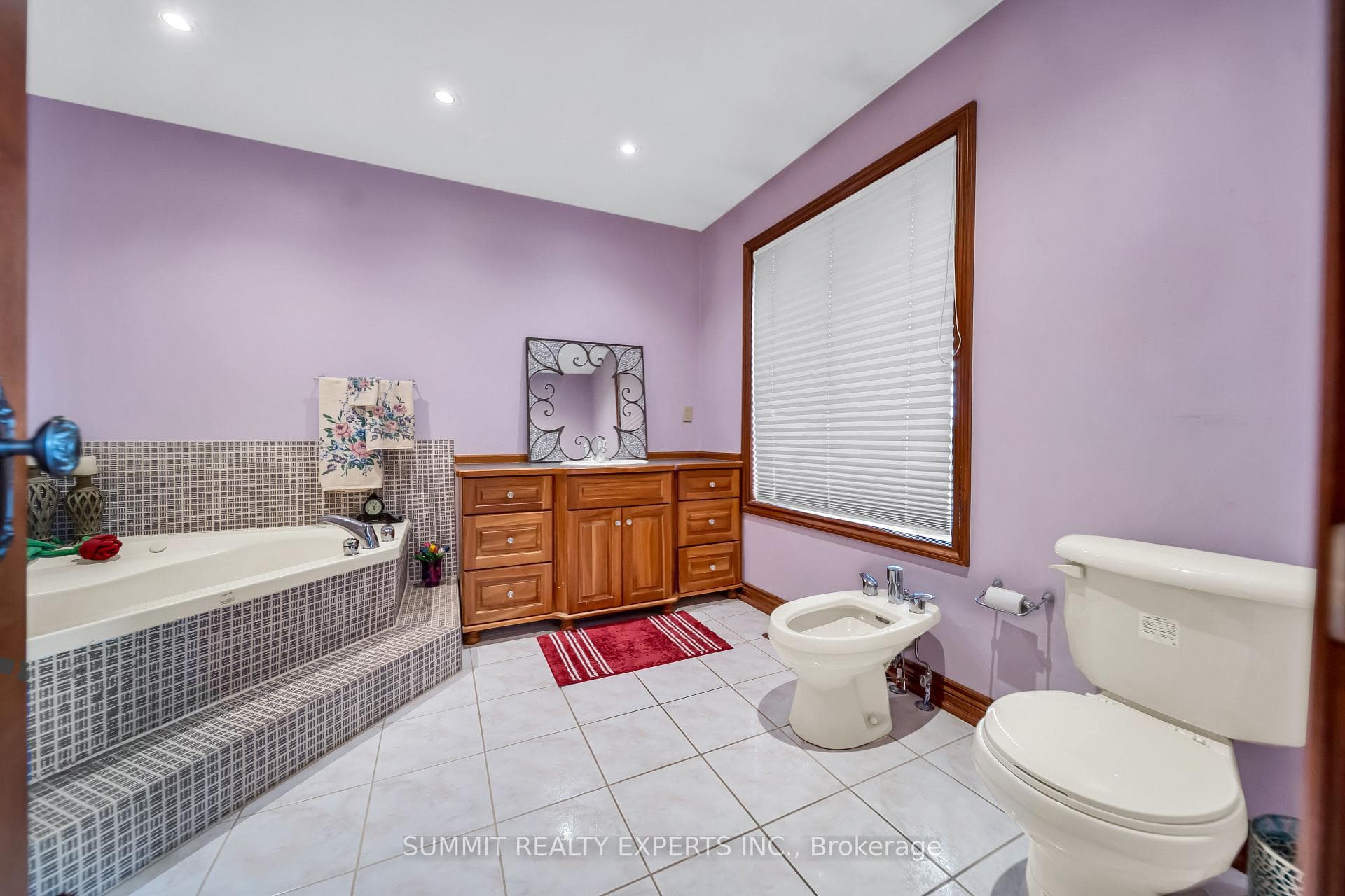 7728 Mayfield Road photo 15