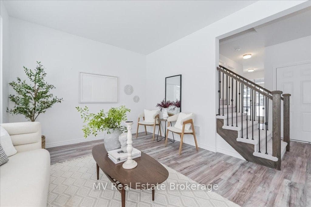 82 Spicer Street photo 19