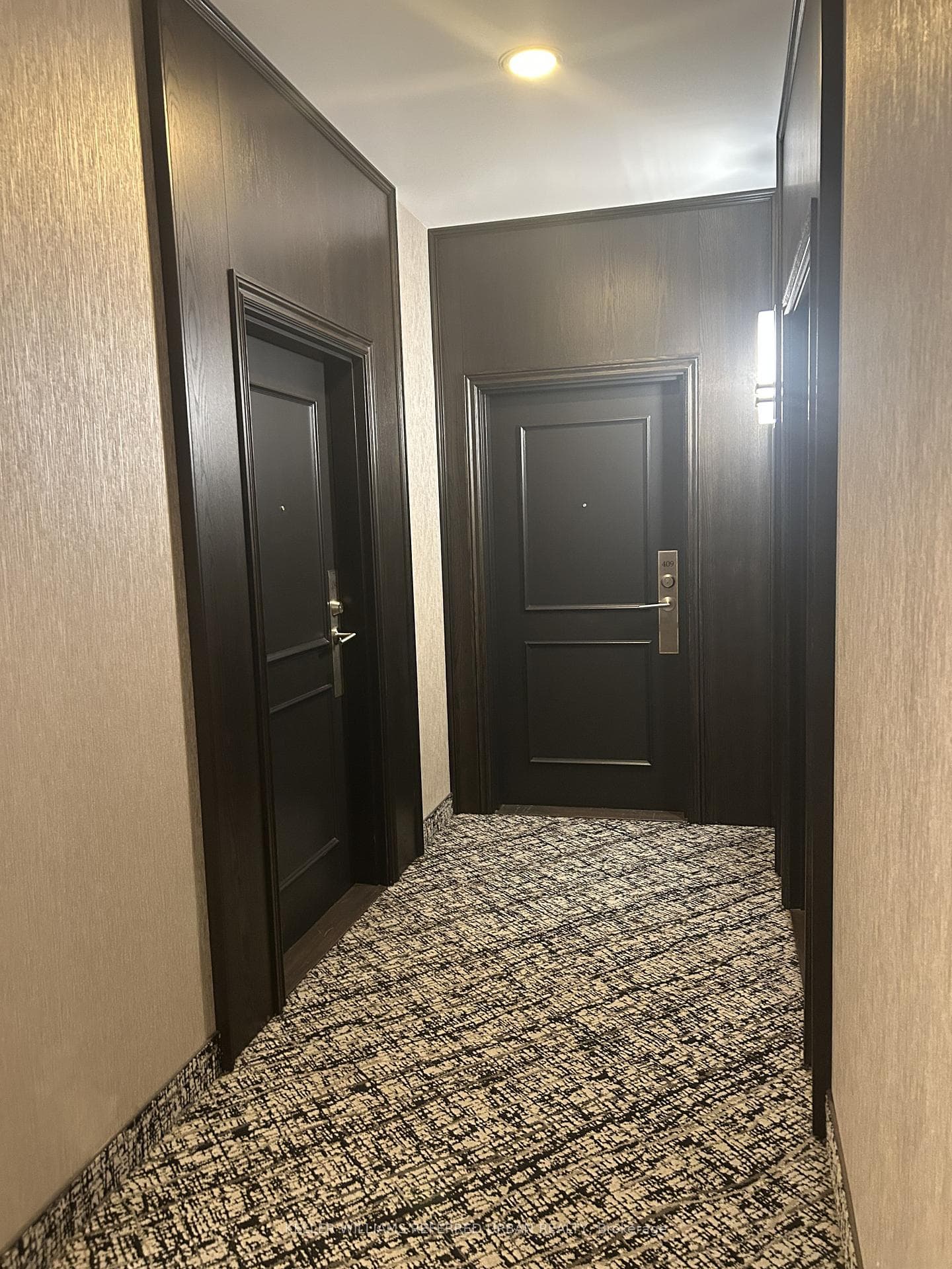 1 Leaside Park Drive Unit 408 photo 16