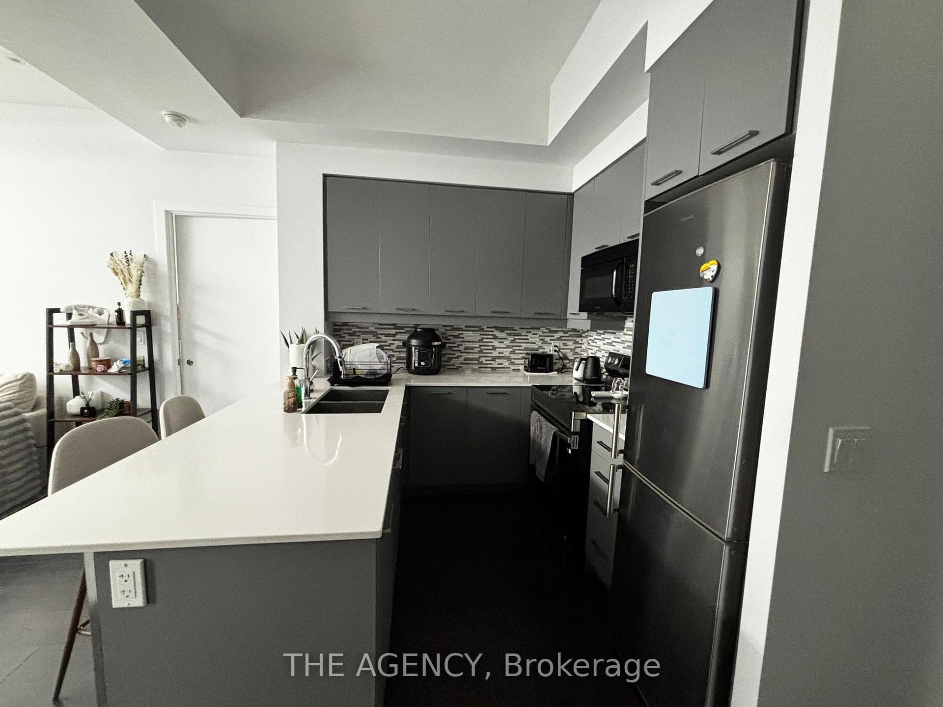 9471 Yonge Street Unit 739 photo 15
