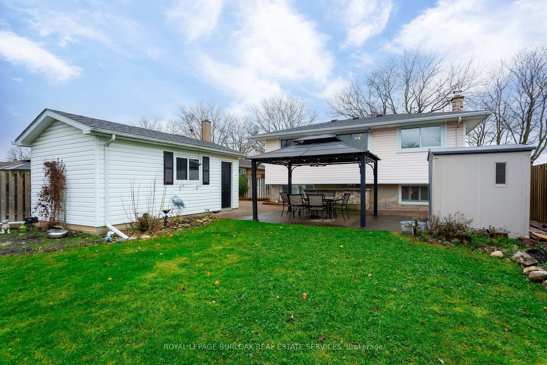 7984 Michael Street photo 30