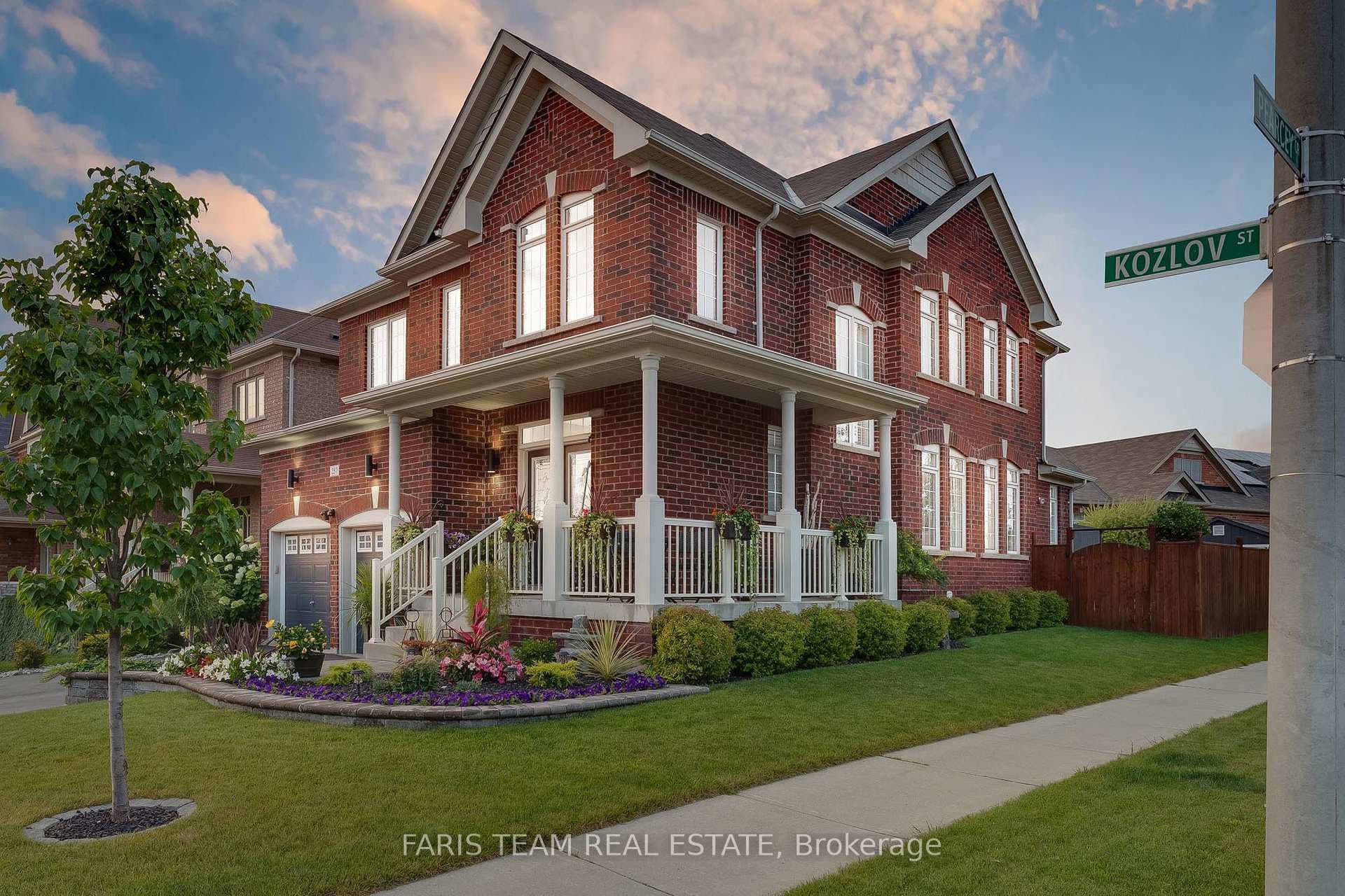257 Kozlov Street photo 1