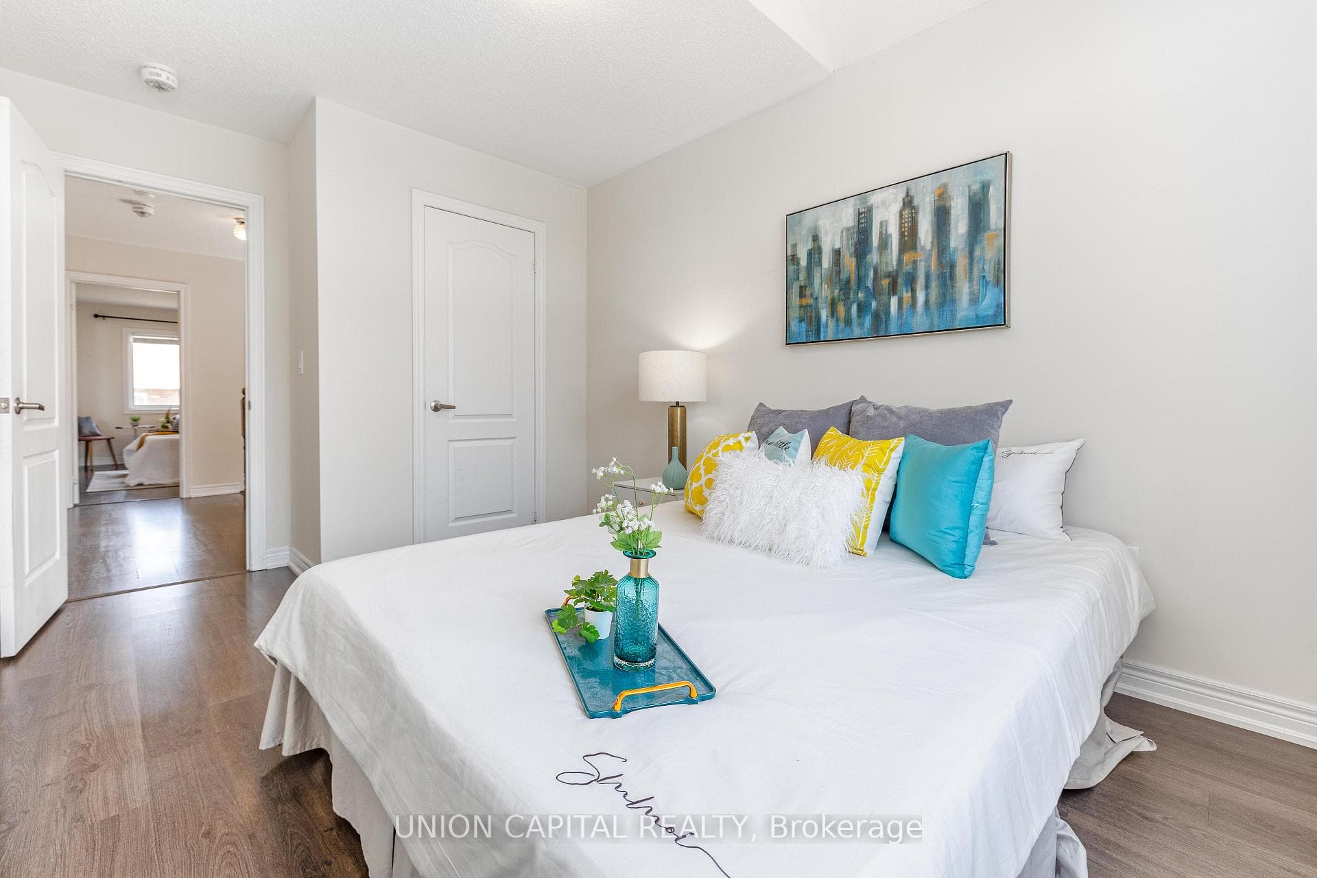 64 Collier Crescent photo 31