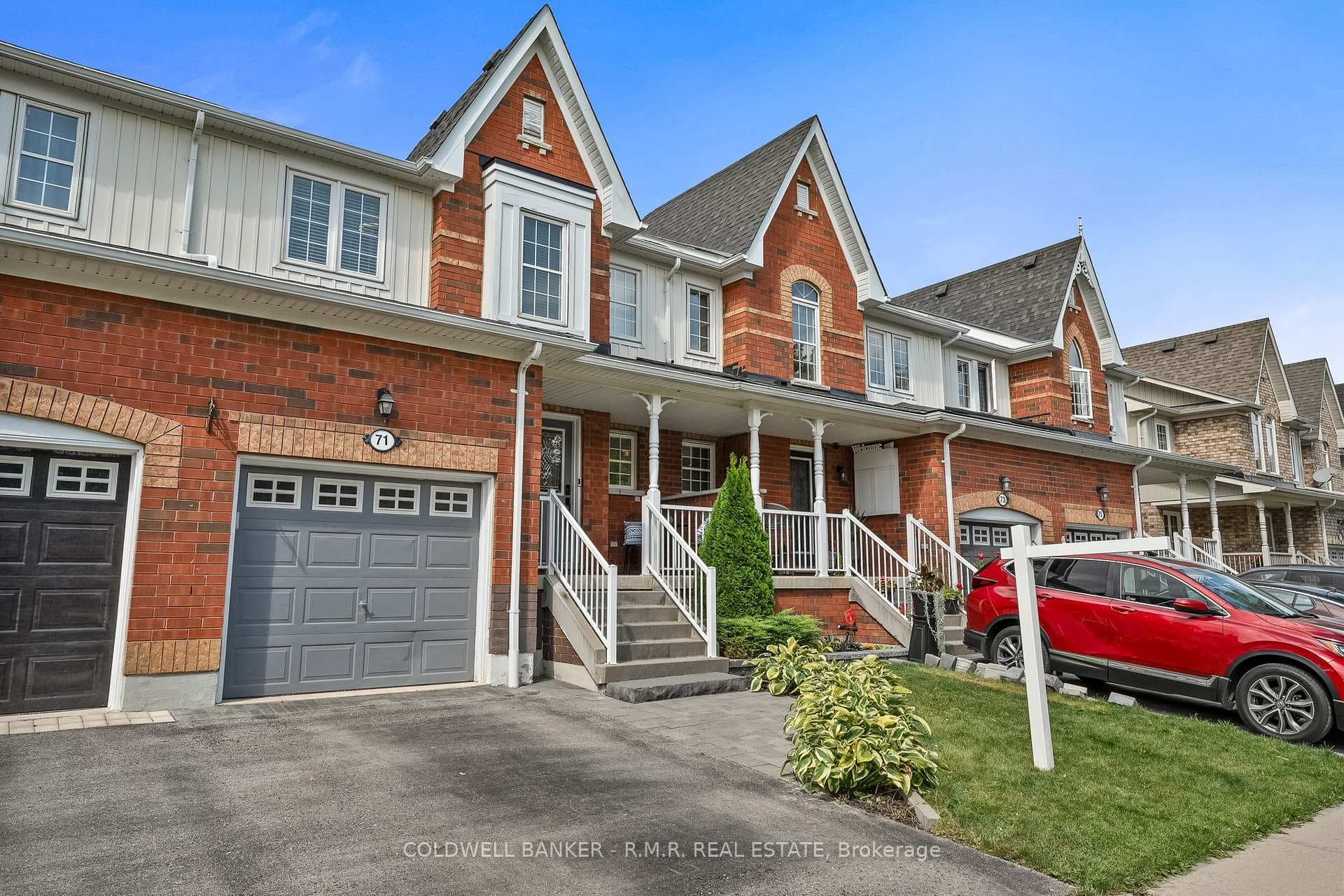 71 Barchester Crescent photo 2