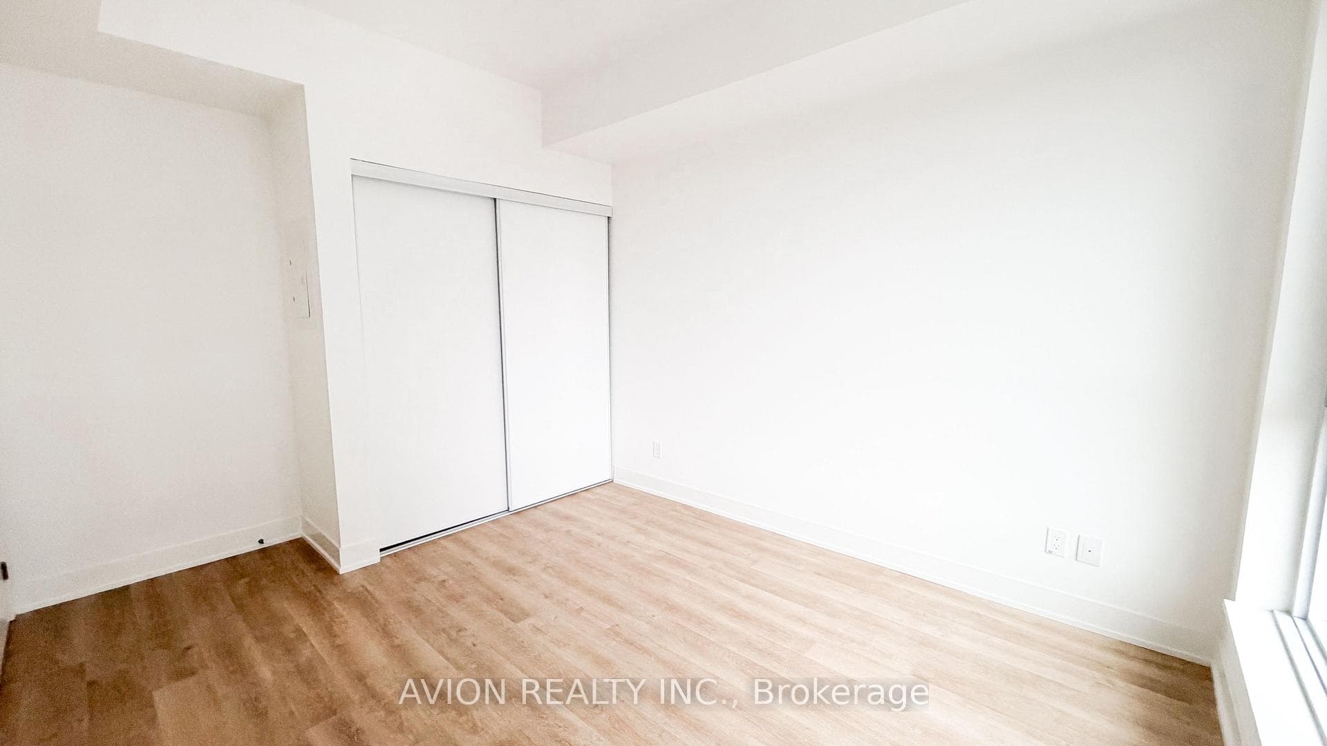 38 Andre De Grasse Street Unit 1903 photo 10