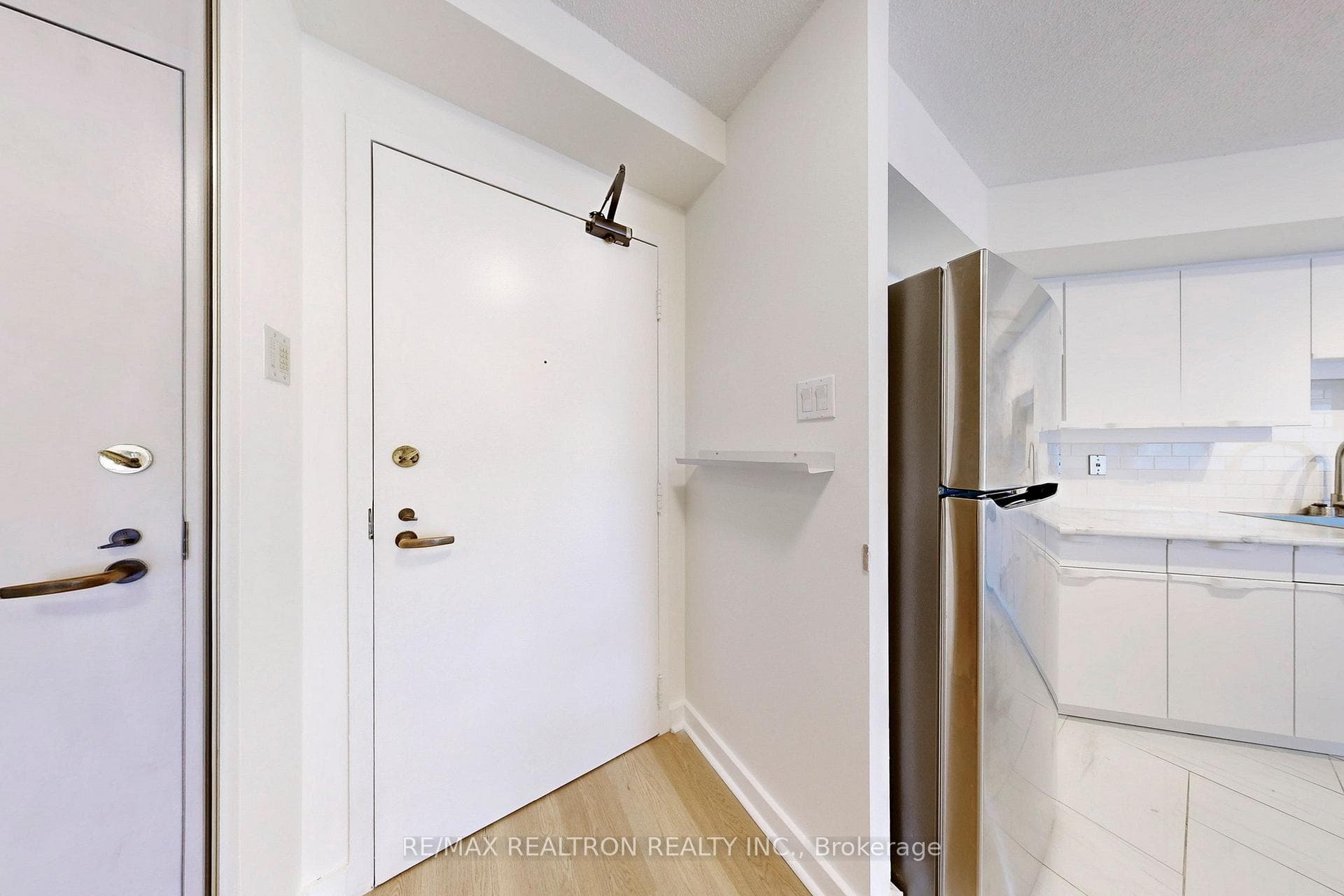 70 Elmsthorpe Avenue Unit 103 photo 37