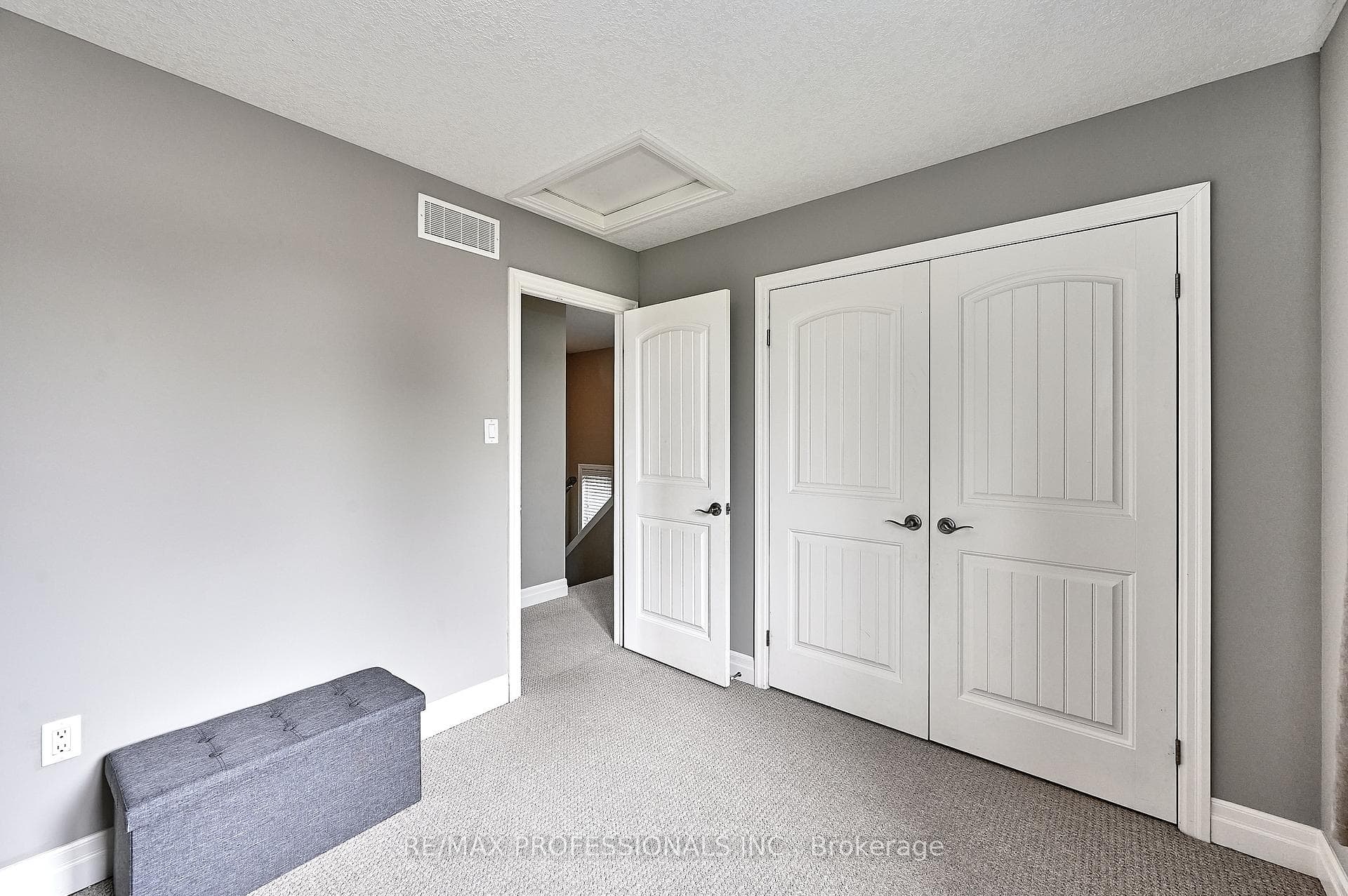 221 Goodwin Drive photo 24