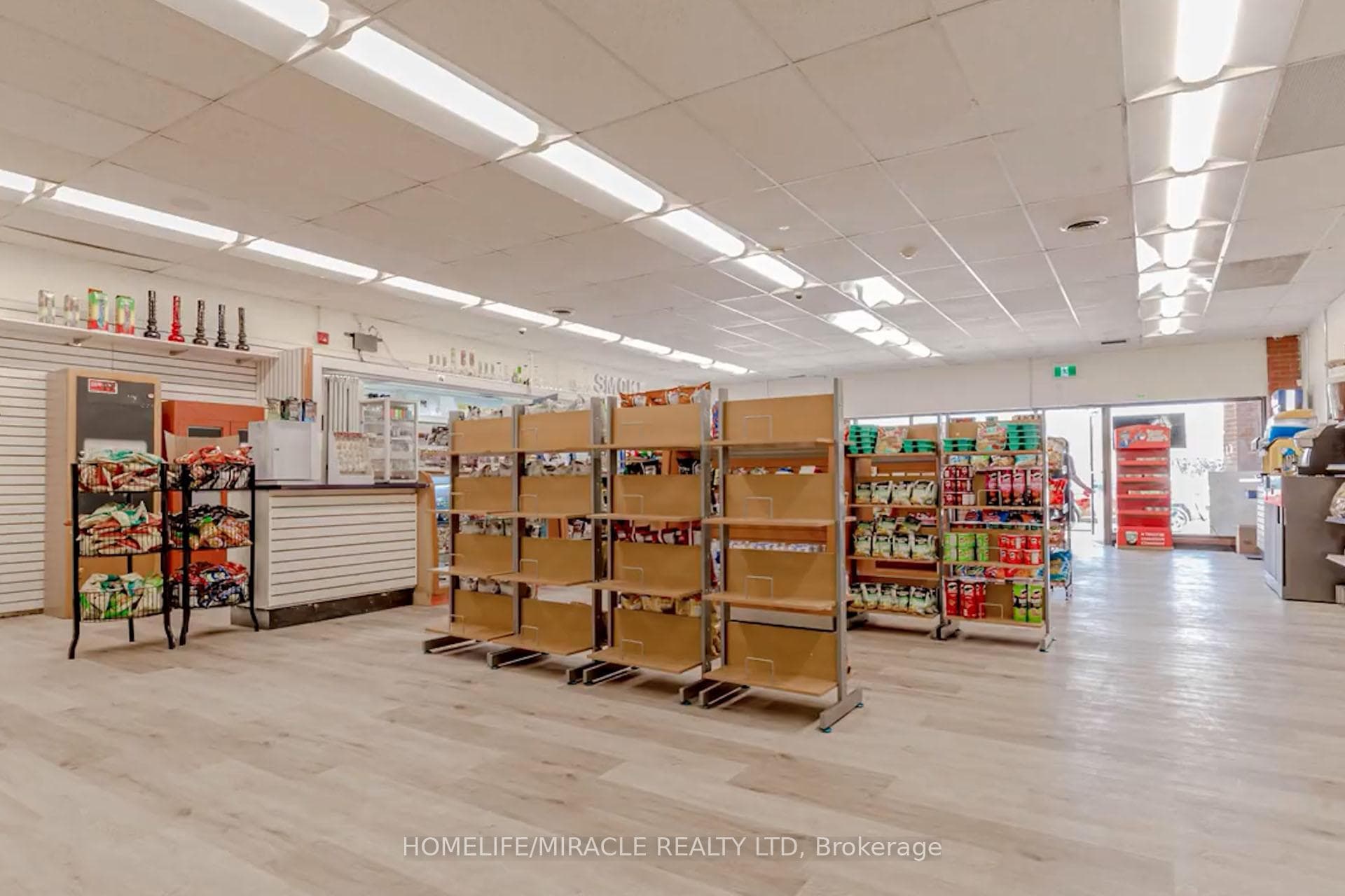 30 Glamis Road Unit 7 photo 22