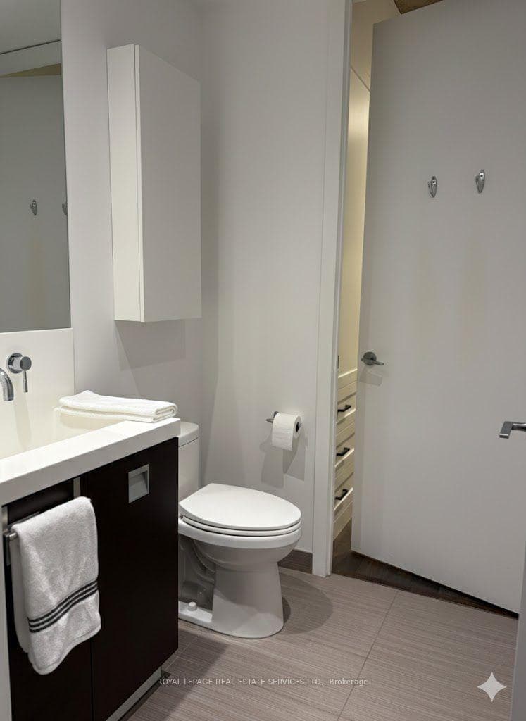 10 Morrison Street Unit 406 photo 18