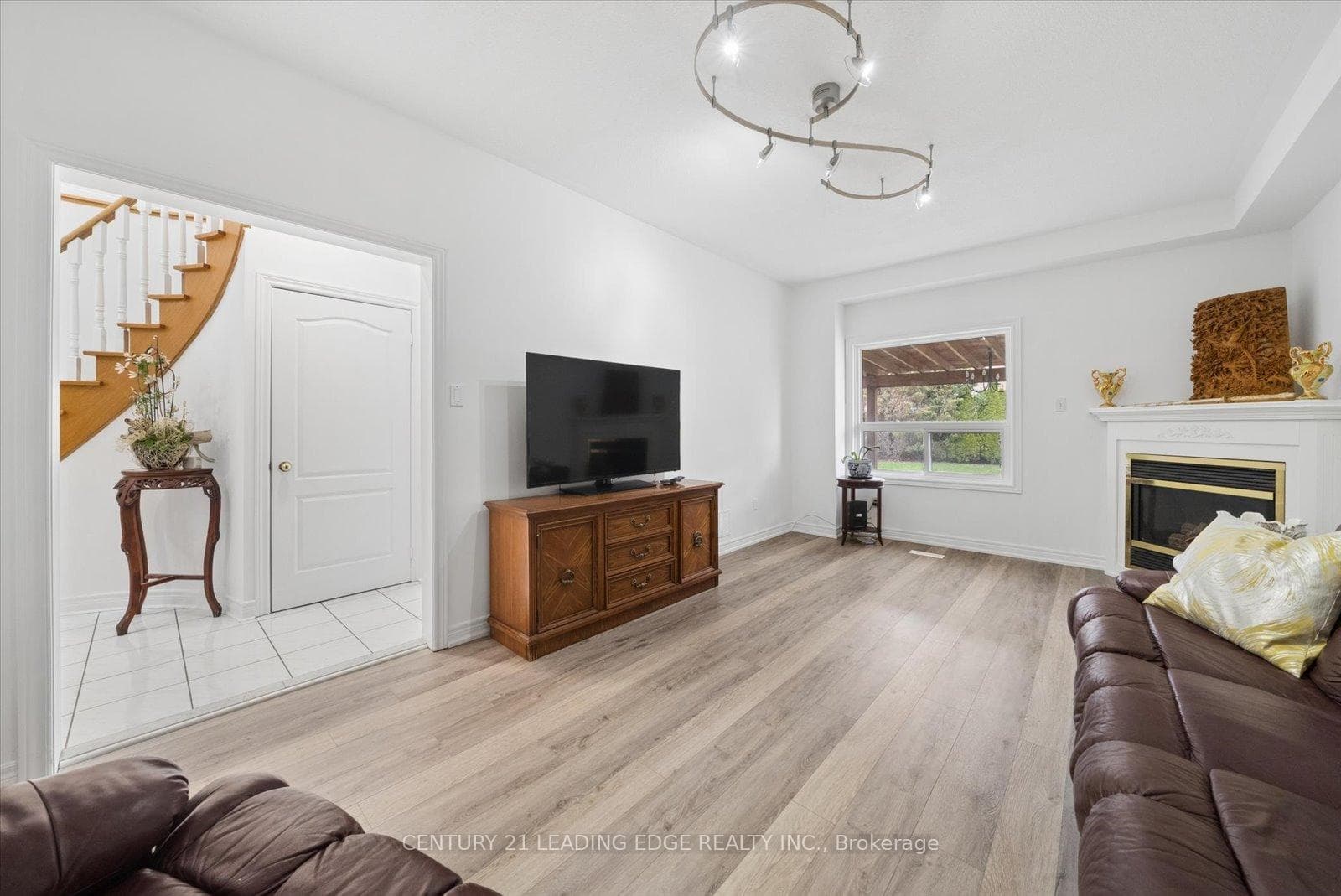 161 Shaftsbury Avenue photo 20