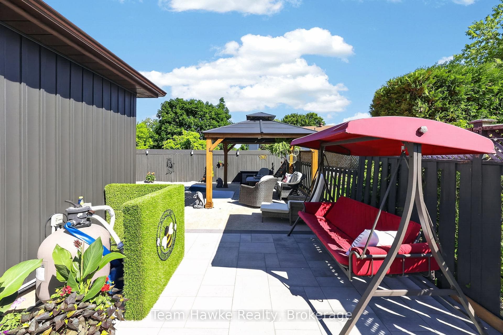 400 Galloway Boulevard photo 32