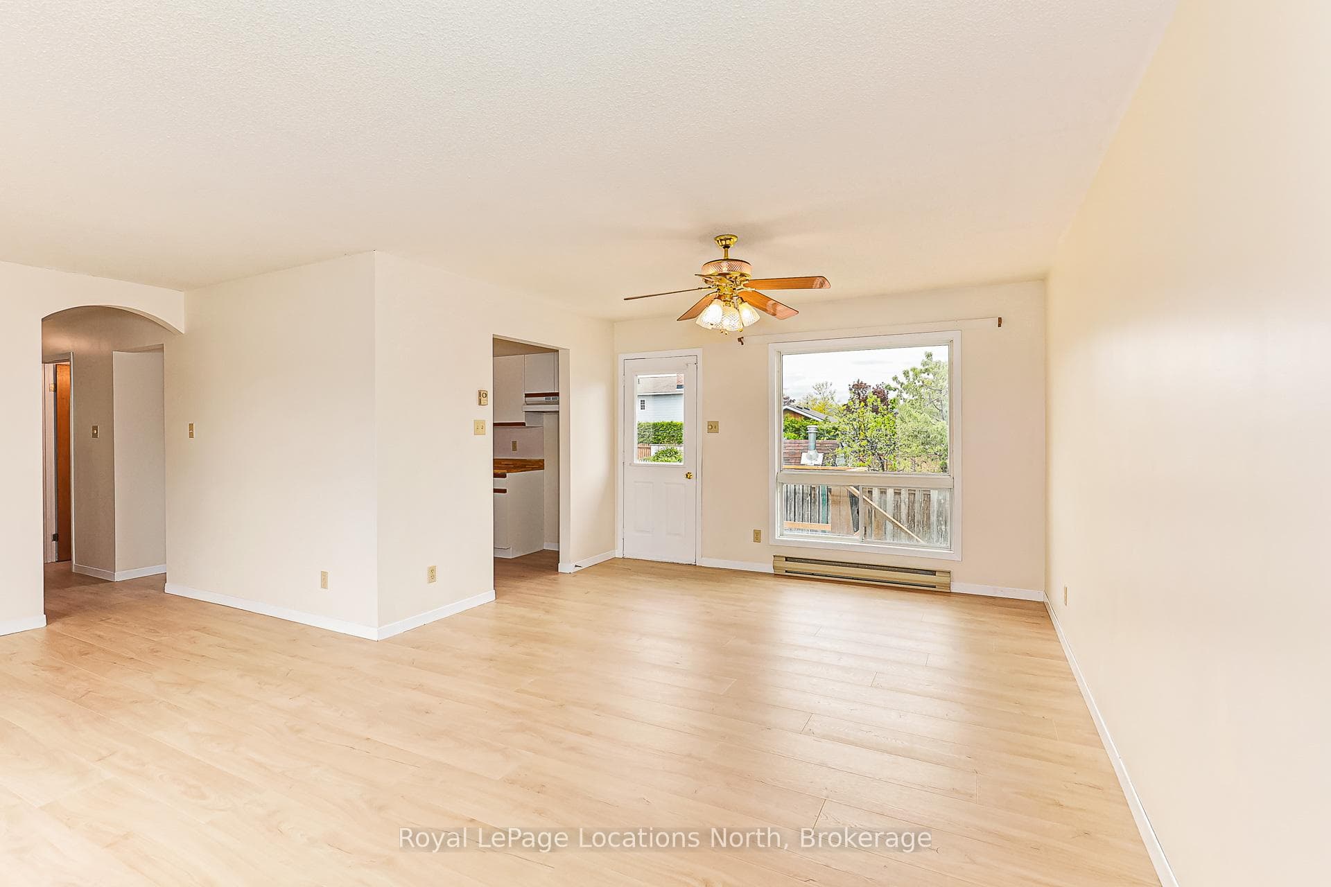 386 Walnut Street photo 11