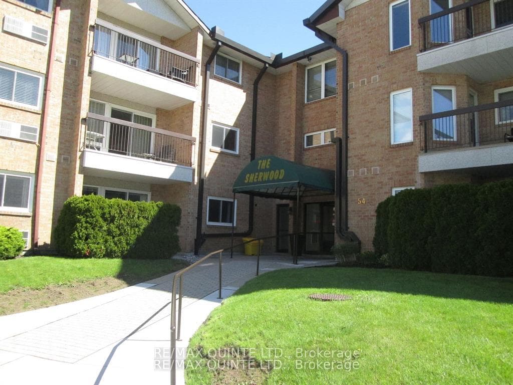 108 -54 Tripp Boulevard photo 1
