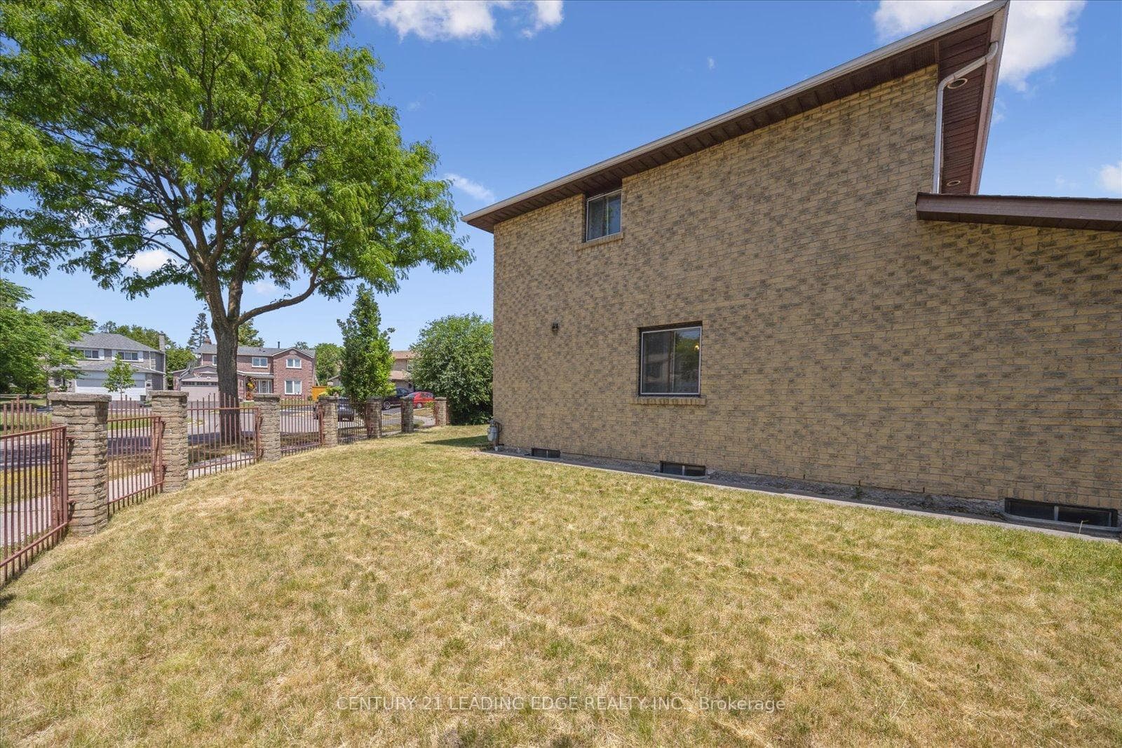 49 Farmhill Court photo 38