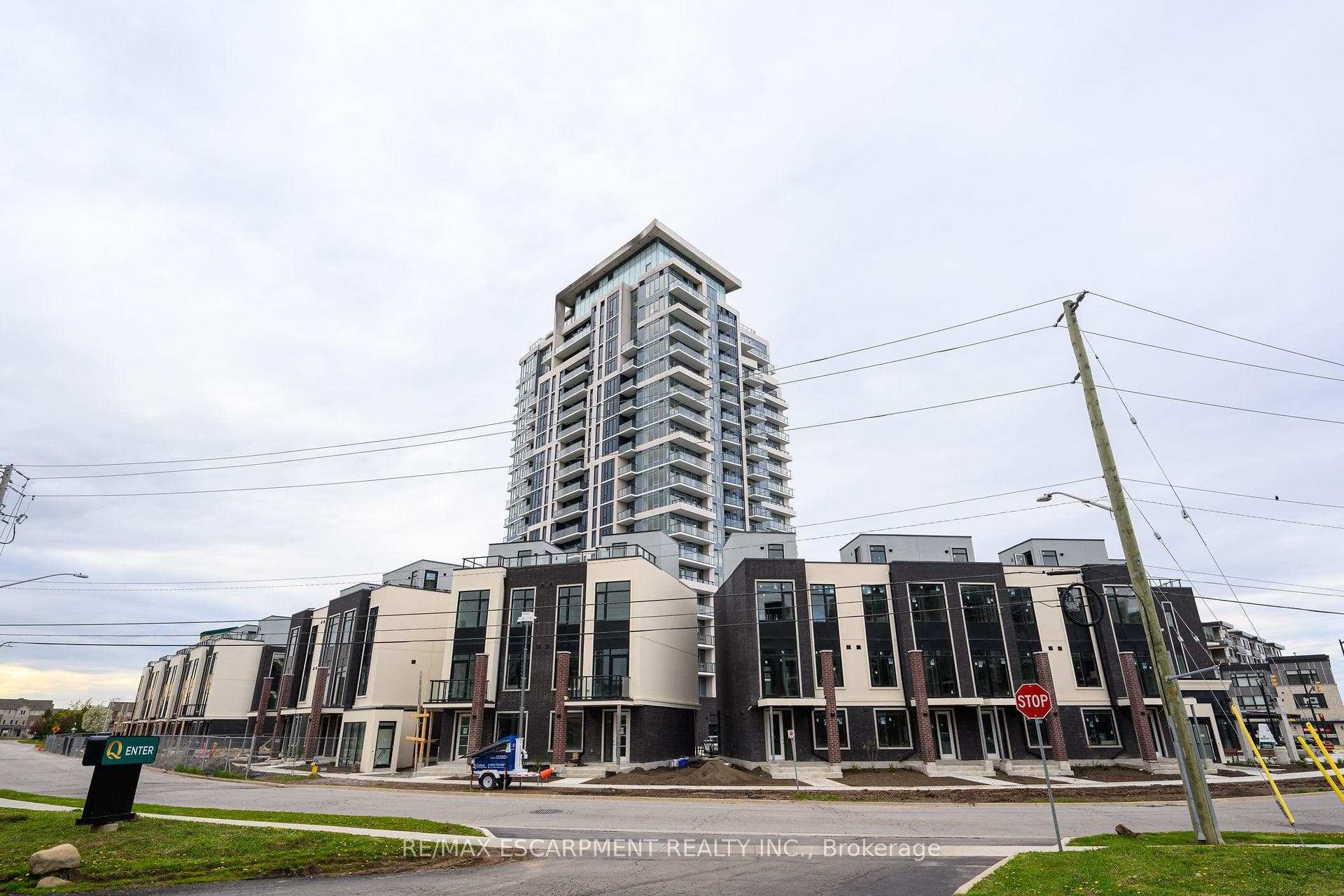385 Winston Road Unit 1001 photo 2