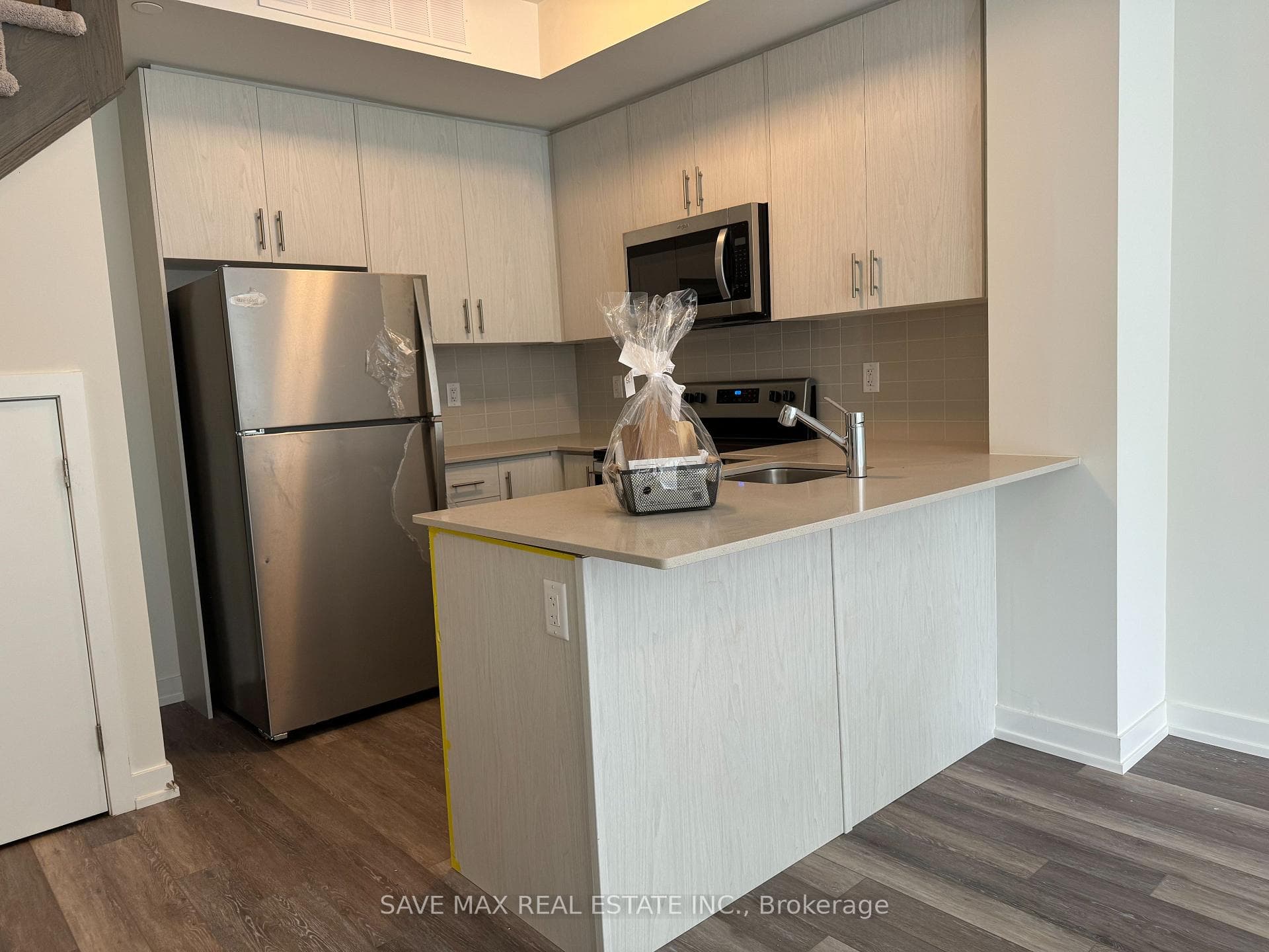 3550 Colonial Drive Unit 15 photo 6