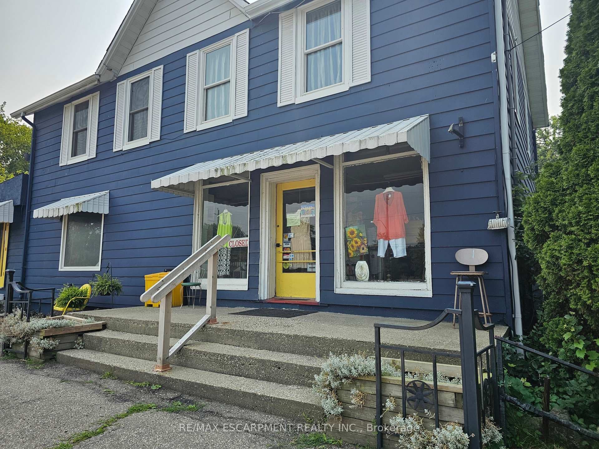 2340 WILSON Street photo 1