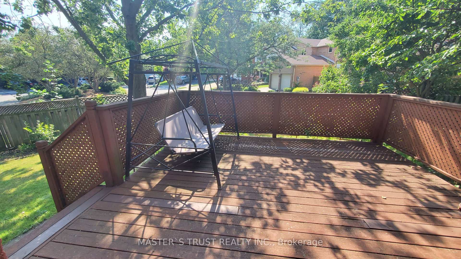 1272 Sir David Drive photo 47