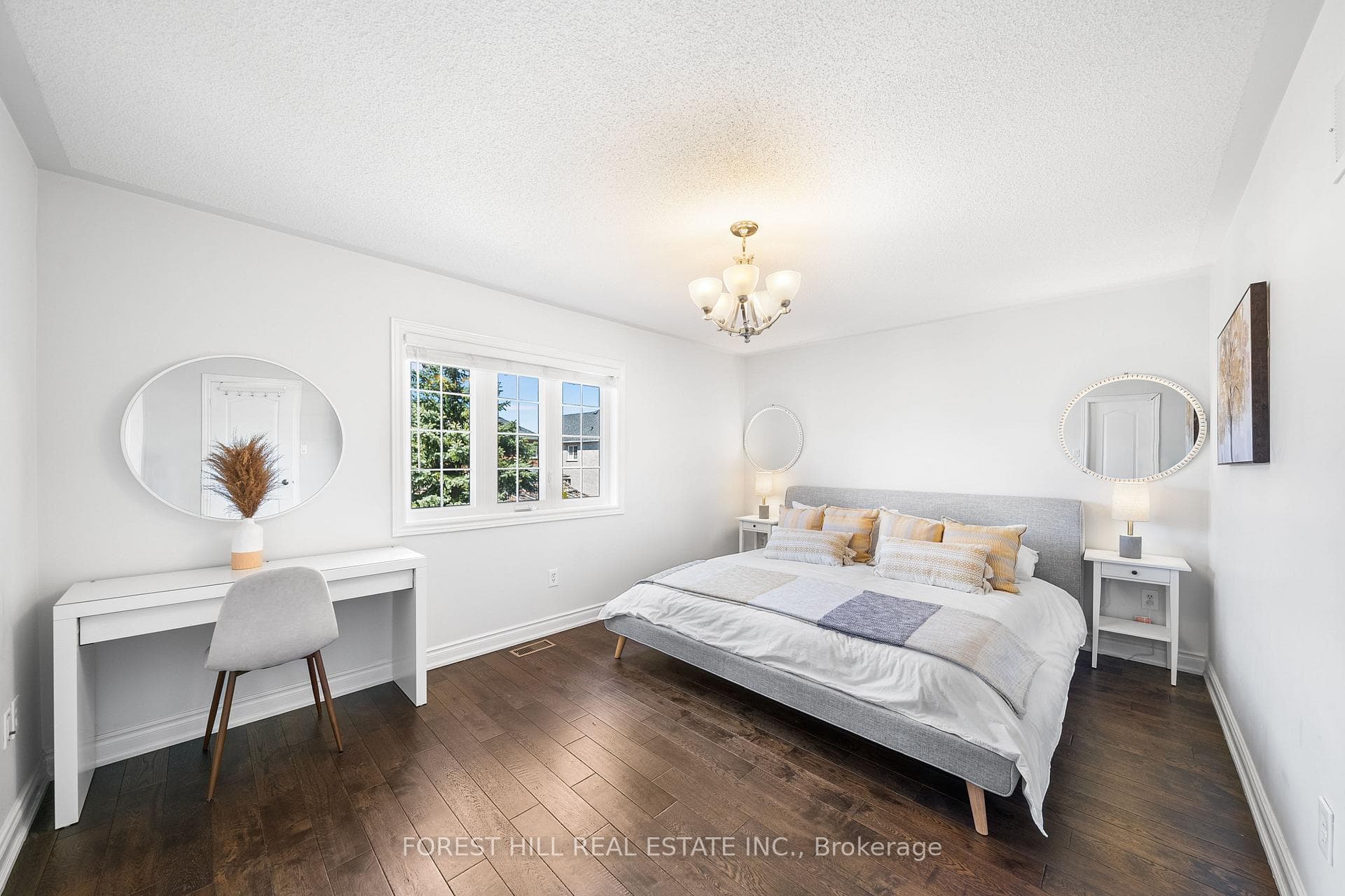 76 Deerwood Crescent photo 26