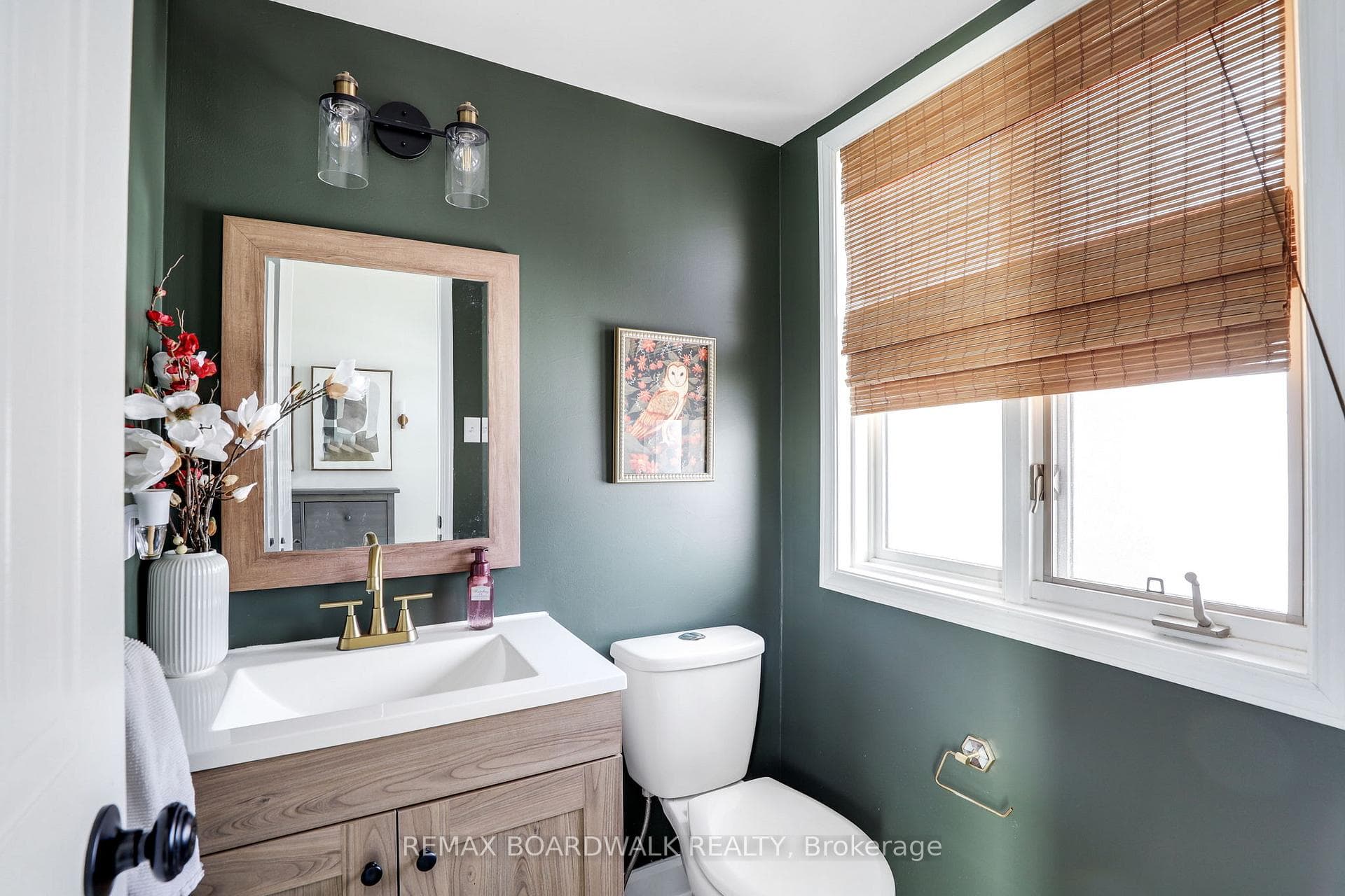 2094 Sunland Drive photo 18