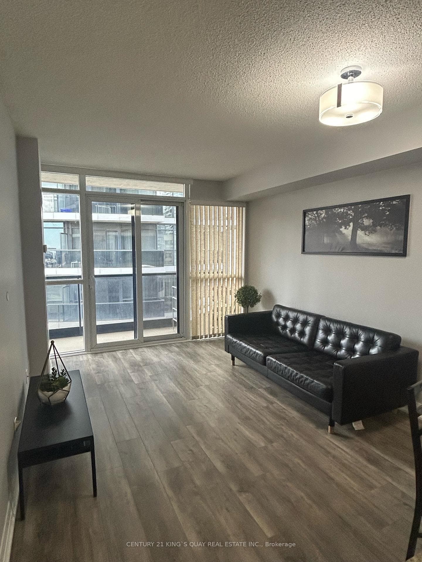 25 Carlton Street Unit 2206 photo 5