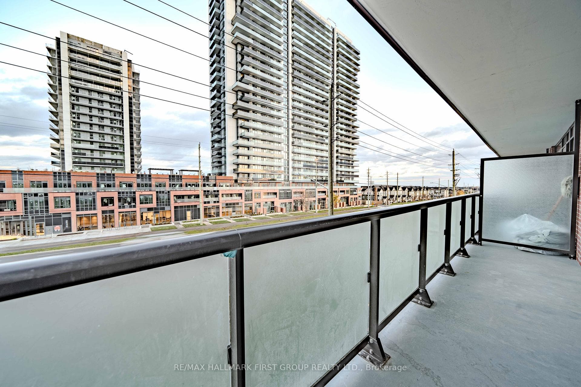 2550 Simcoe Street Unit 311 photo 28