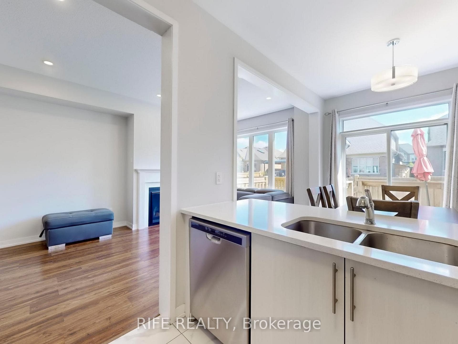 116 Maguire Road photo 14