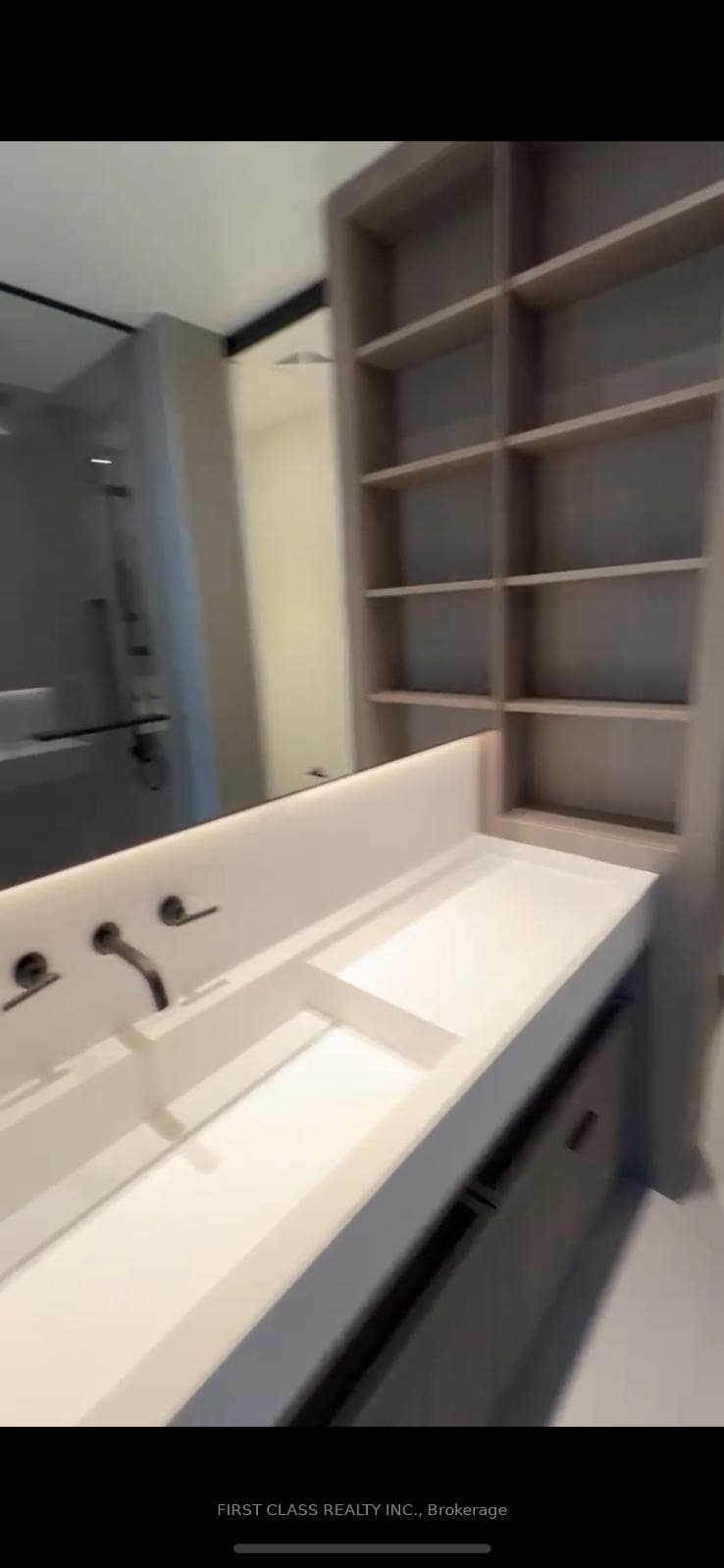 55 Charles Street Unit 3302 photo 10