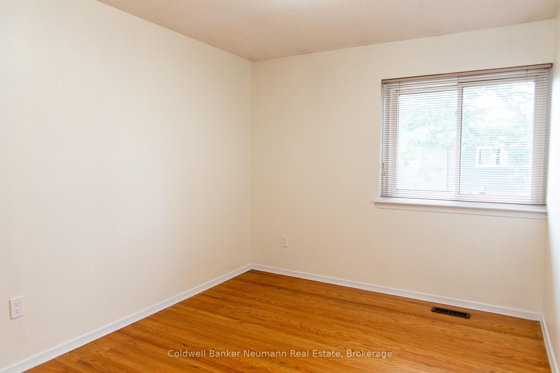 121 Bagot Street Unit 29 photo 12