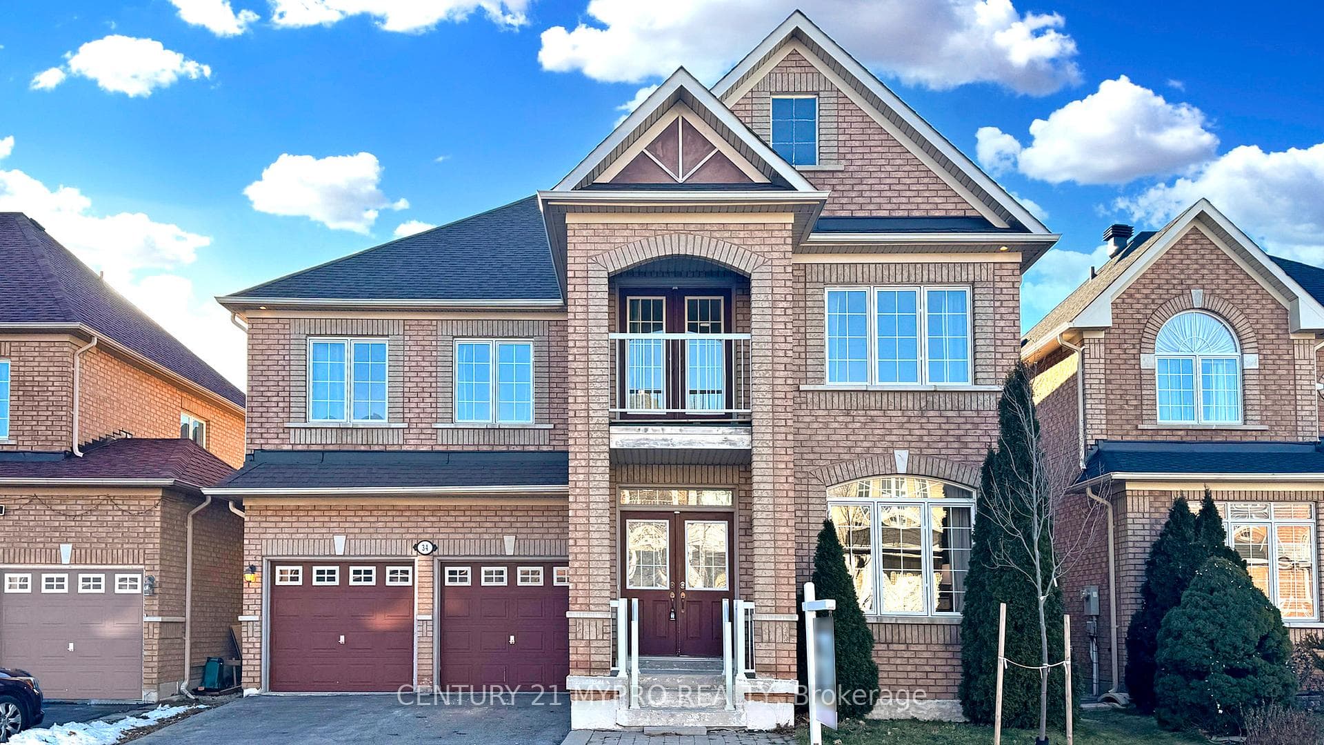 34 Ayhart Street photo 1