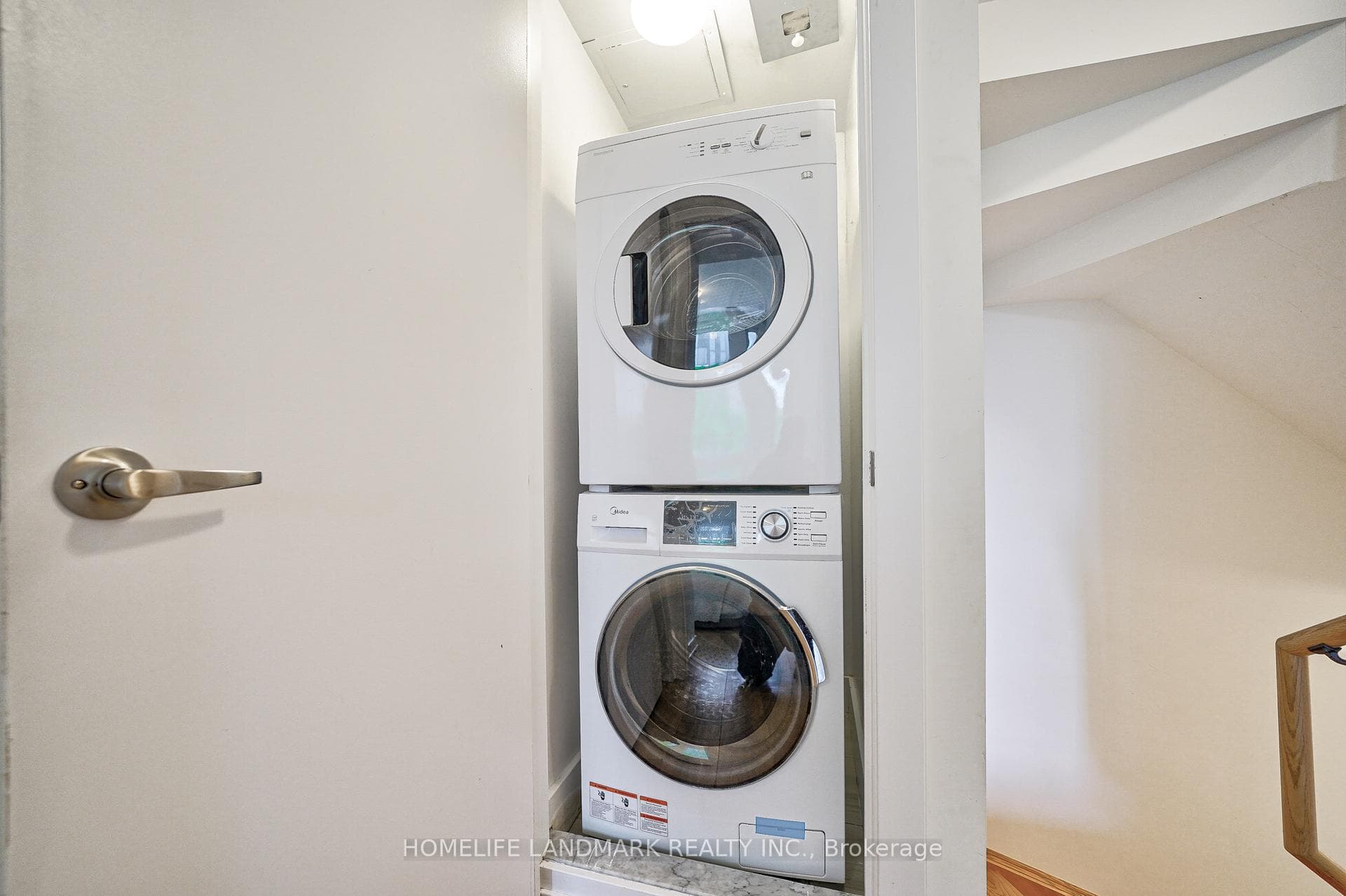 128 Fairview Mall Drive Unit 107 photo 28