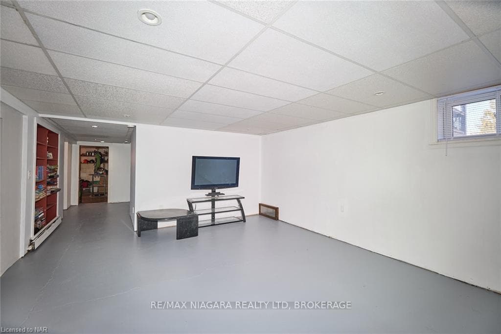 3674 NIGH Road photo 26