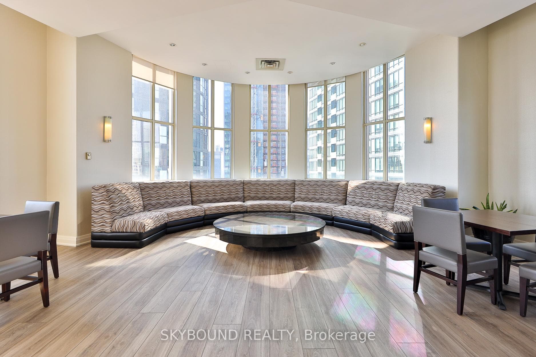 25 The Esplanade N/A Unit 2201 photo 35