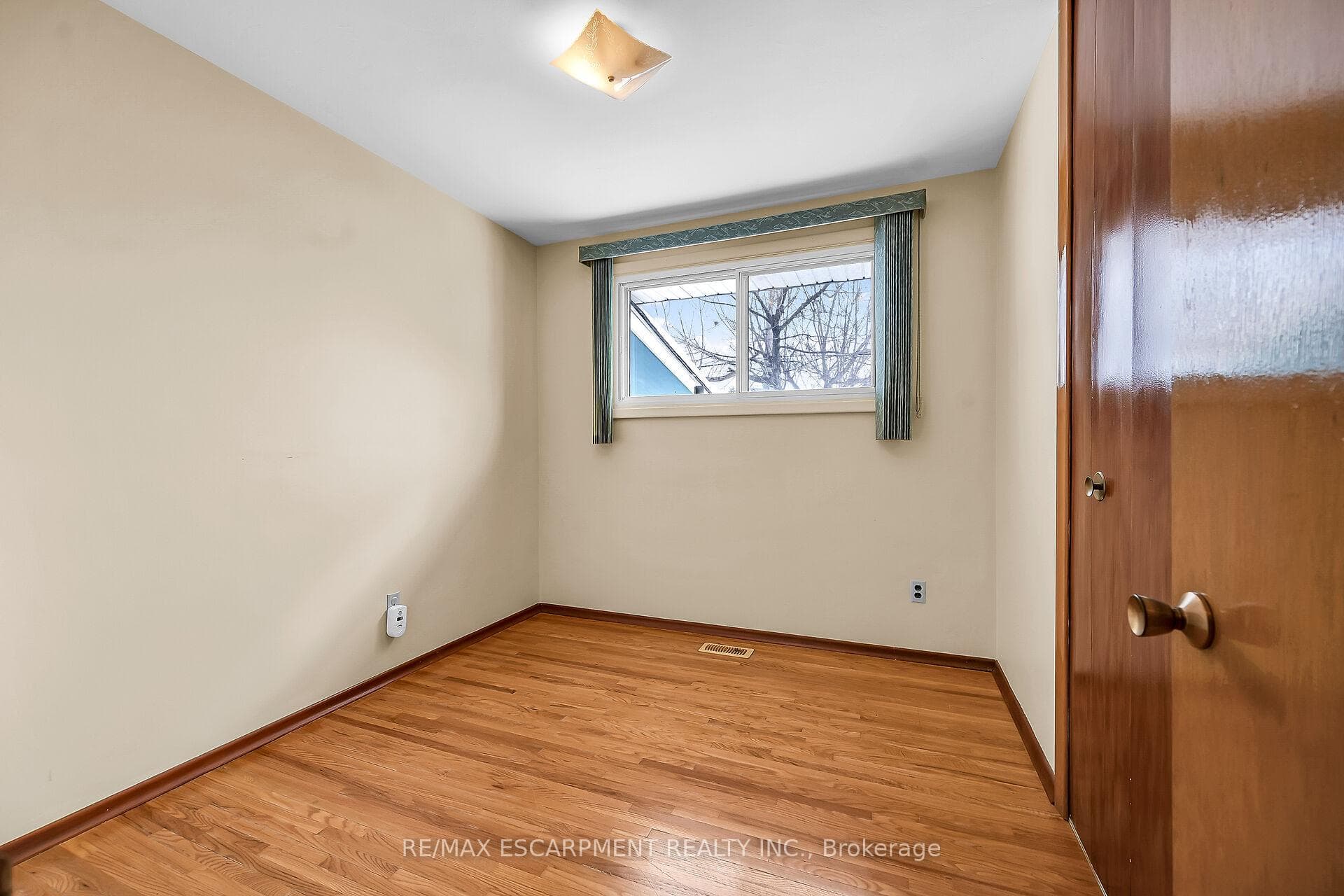 41 Crane Court photo 16
