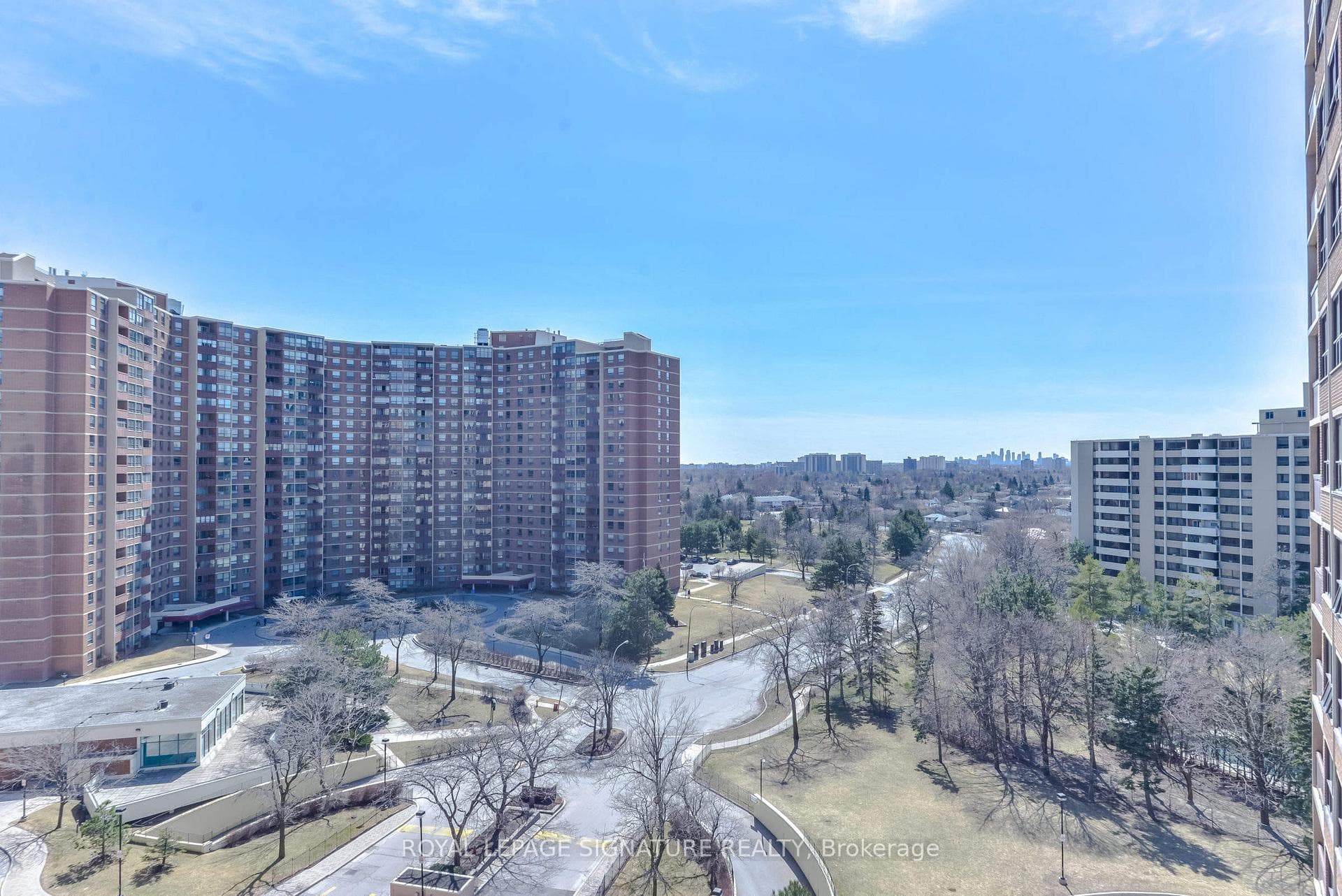 714 The West Mall N/A Unit 405 photo 17