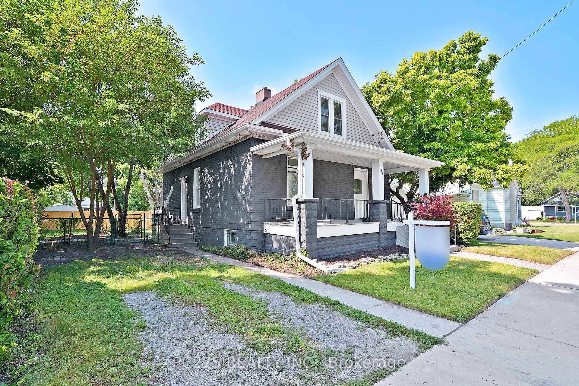 109 Mary Street photo 2