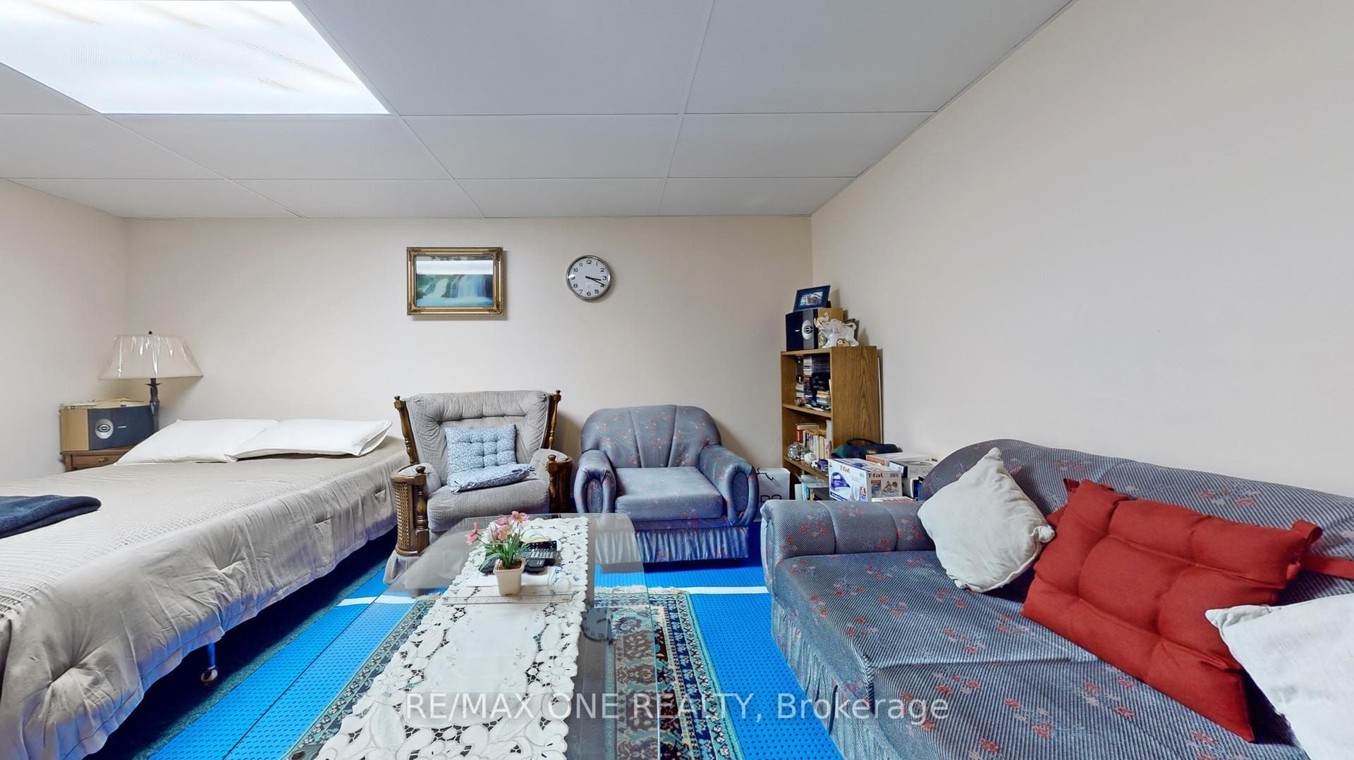 24 Streamdale Court photo 23