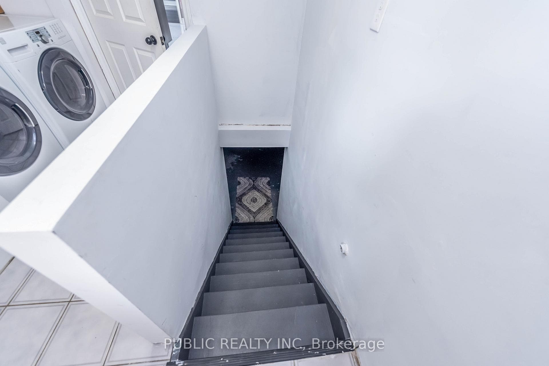 66 Valera Drive photo 23