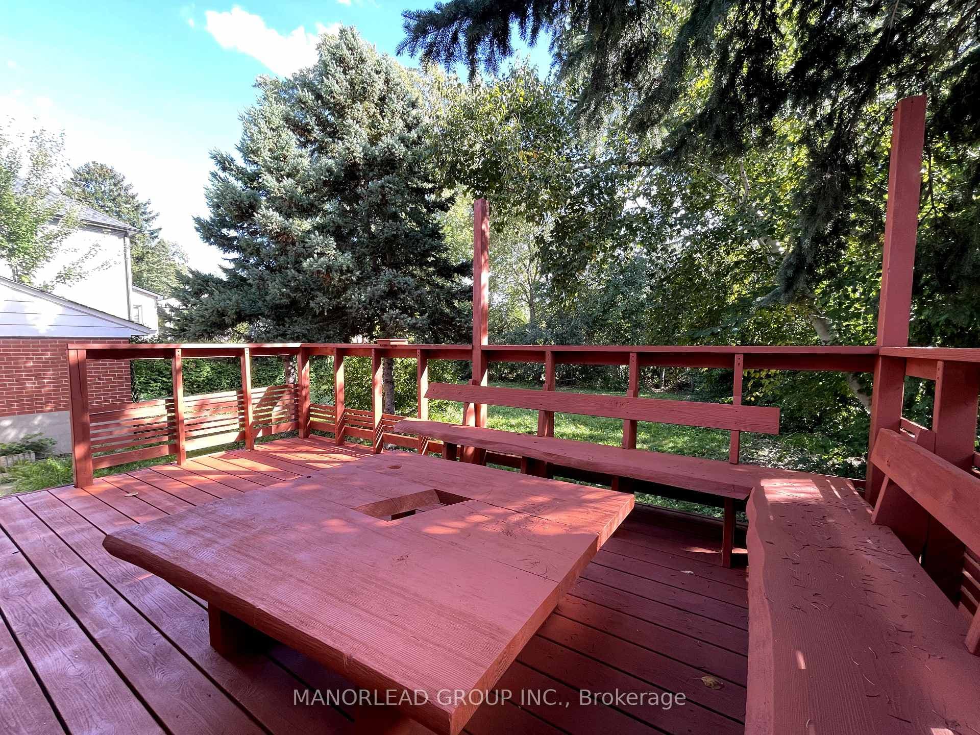 33 Urbandale Avenue Unit Upper L photo 15