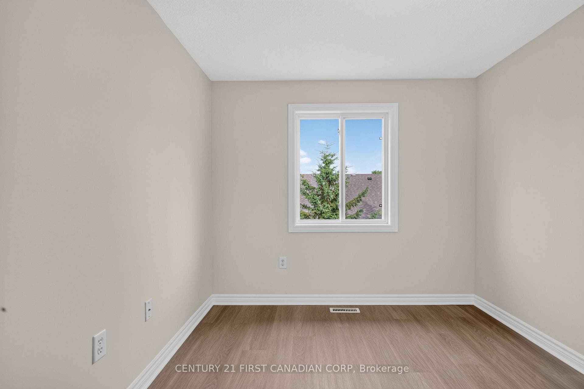 1059 Whetherfield Street Unit 7 photo 25