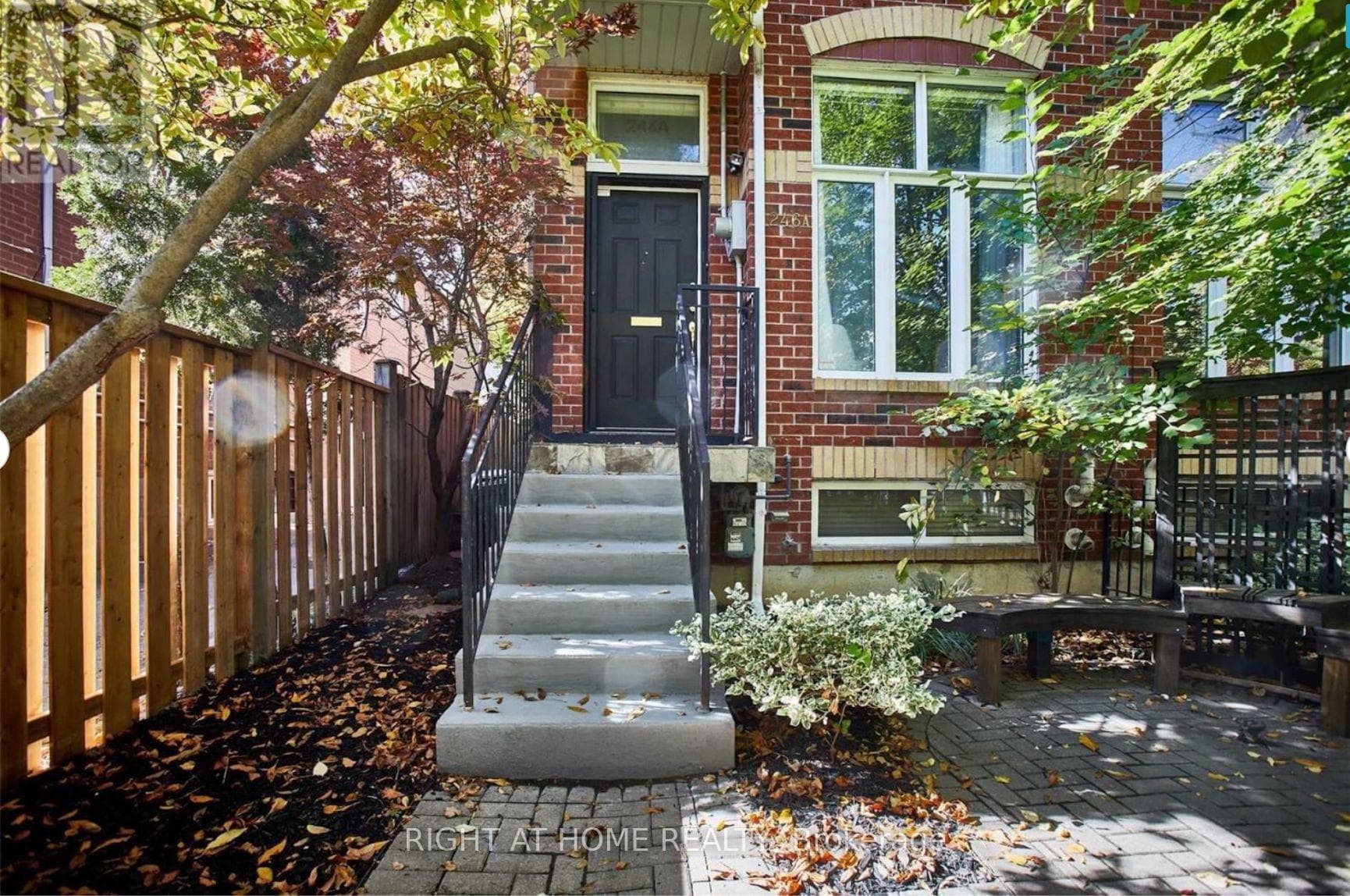 246A Berkeley Street photo 2