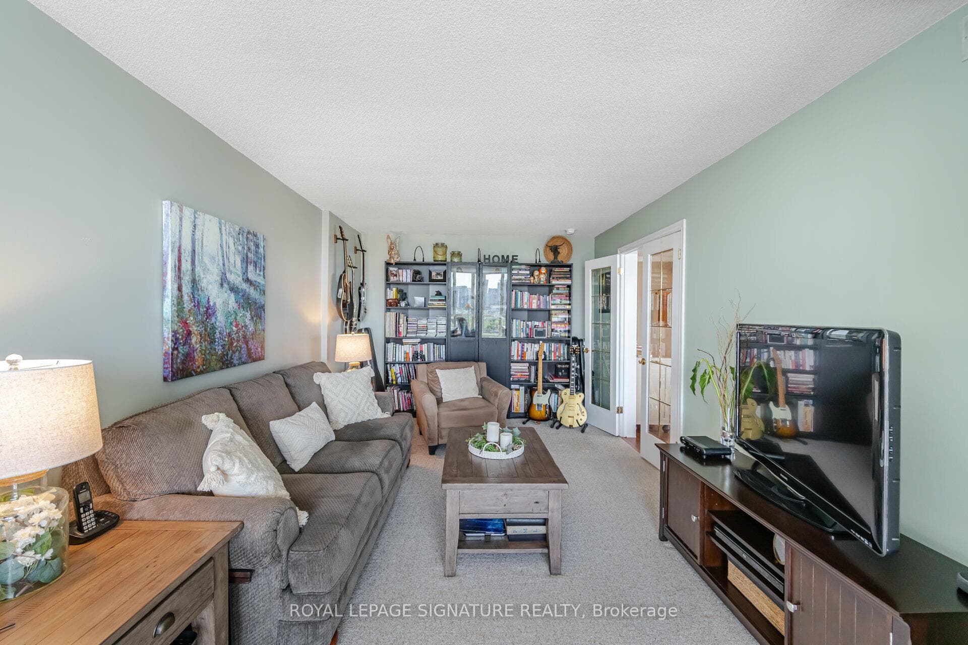 55 Kingsbridge Garden Circle Unit 1605 photo 13