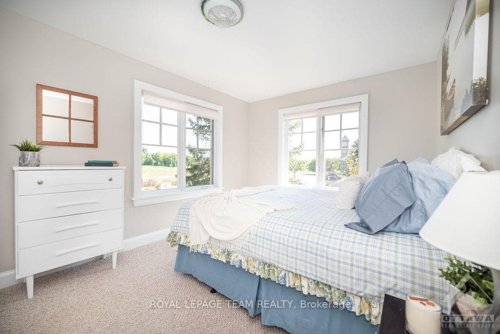 300 ALPINE Lane Unit 302A photo 11