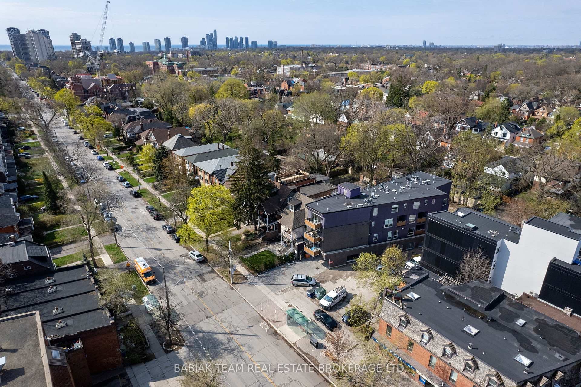 332 High Park Avenue Unit 202 photo 18