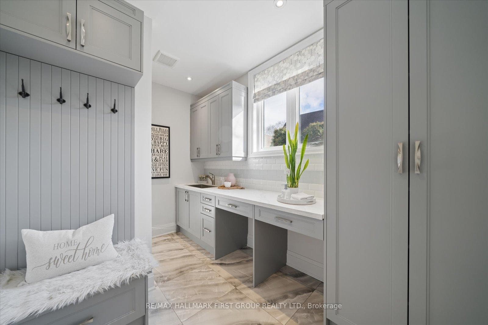 93 Colston Avenue photo 16